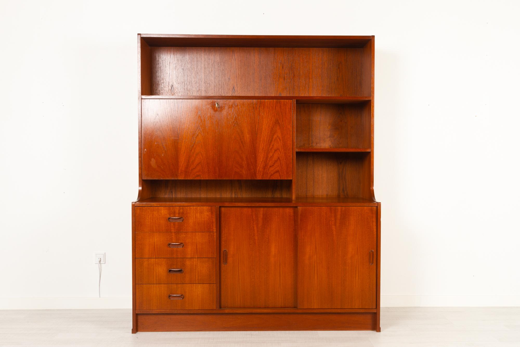 Mid-20th Century Vintage Danish Teak Bookcase, 1960s