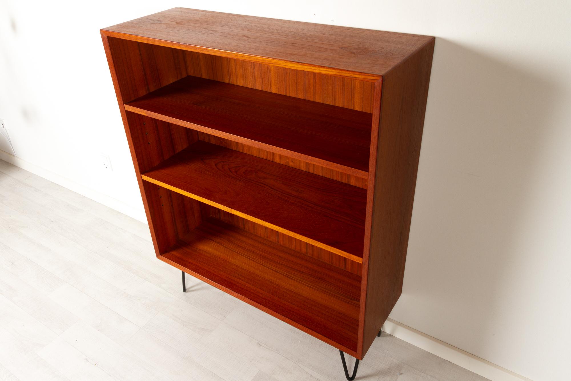 Vintage Danish Teak Bookcase, 1960s 3