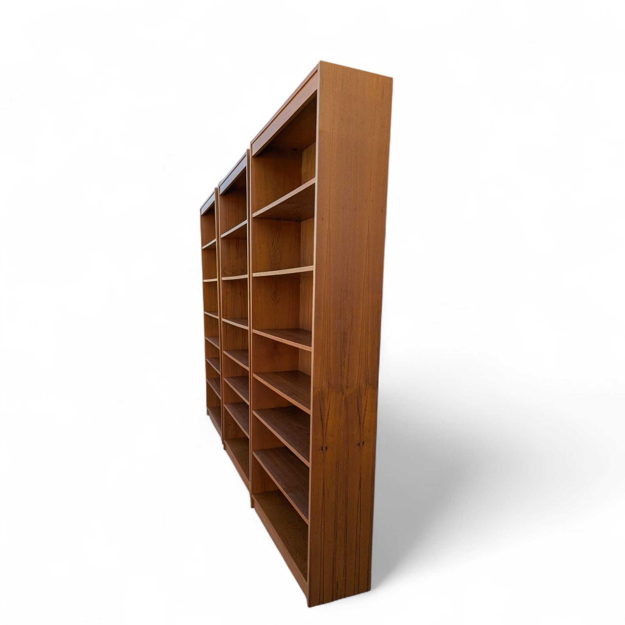 Vintage Danish Teak Bookcases, Set of Three, Mid-Century Modern Wall Unit, 1960s For Sale 10