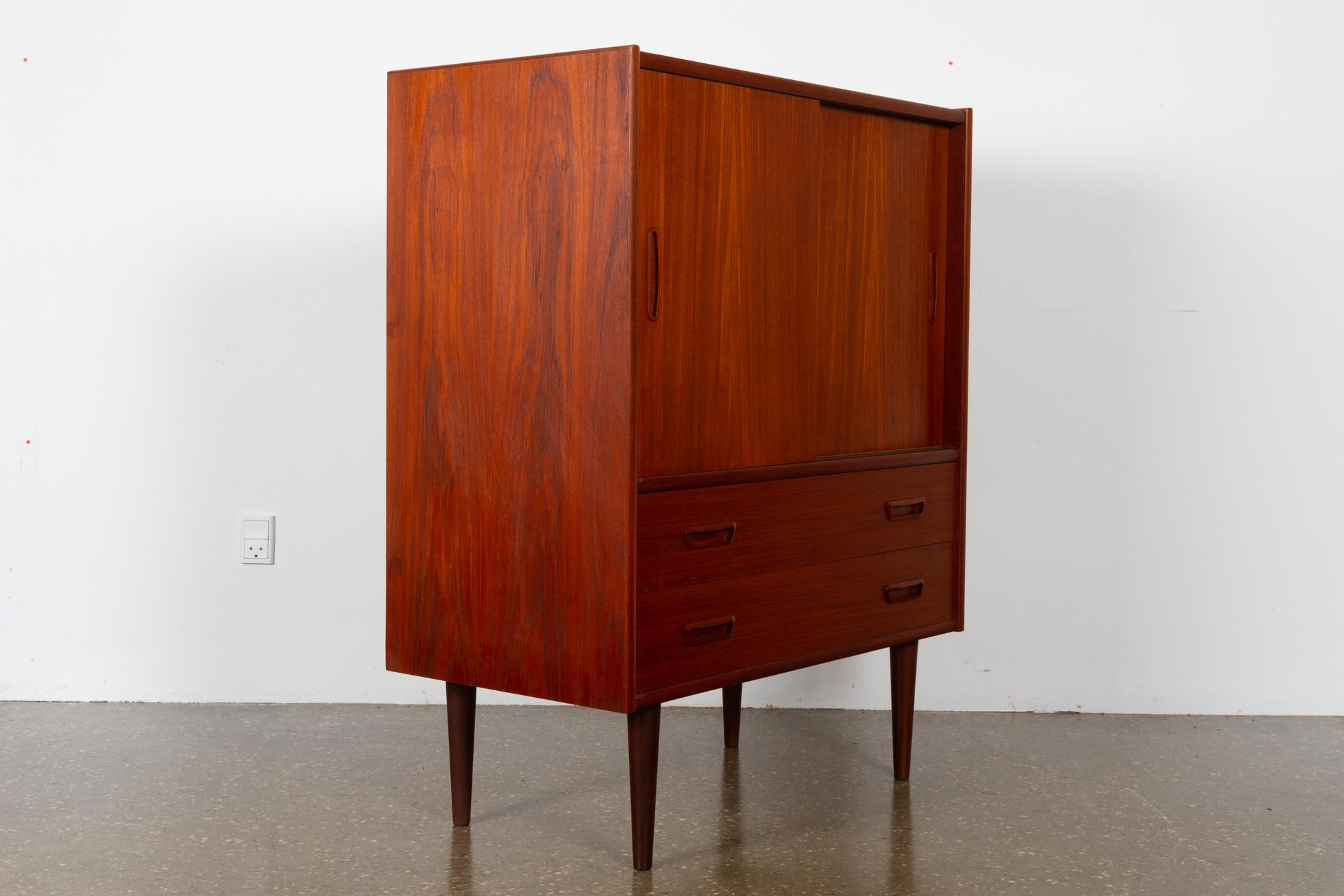 Mid-20th Century Vintage Danish Teak Cabinet by P. Westergaard, 1960s