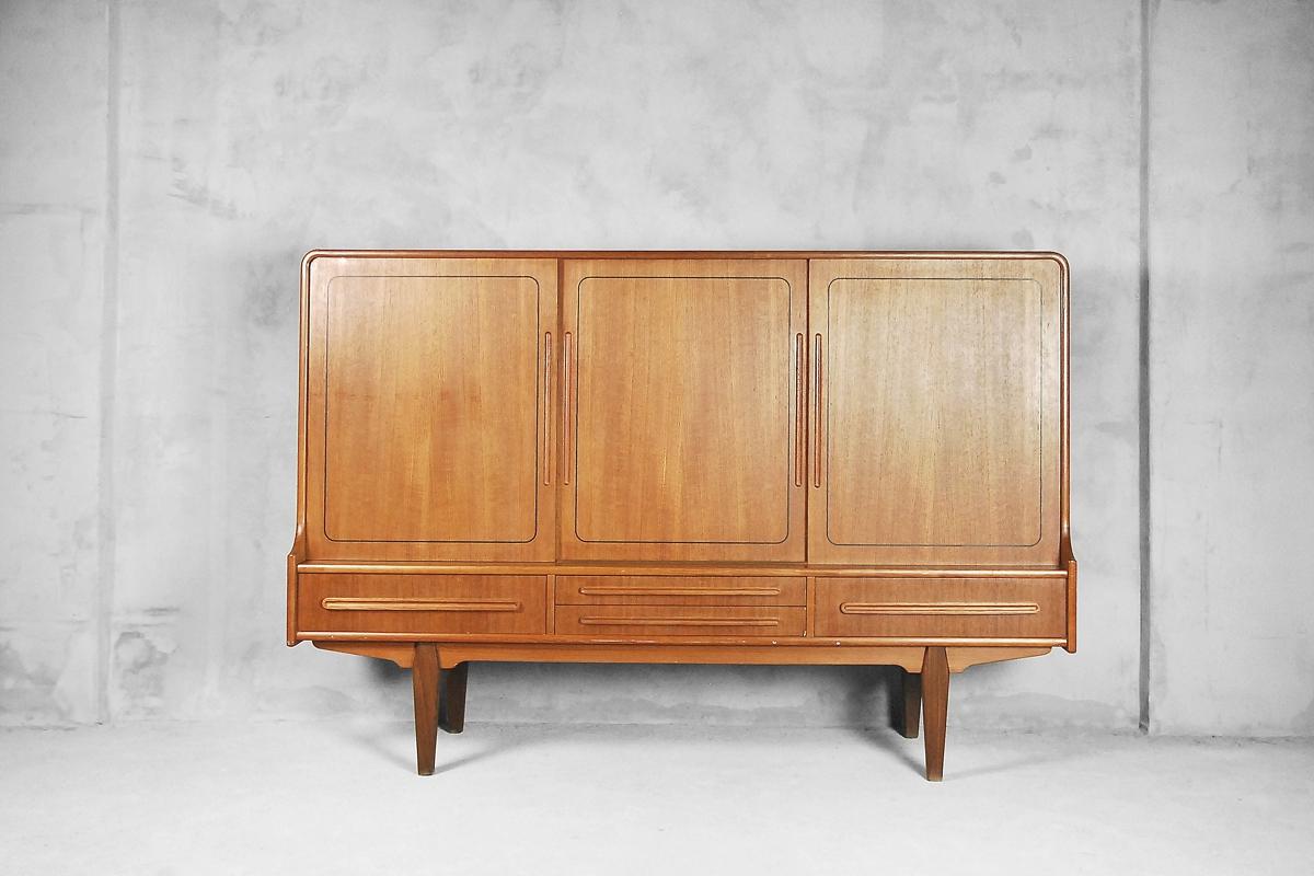 Vintage Danish Teak Cabinet with Rounded Edges and Cutlery Handles by NIHK, 1950 For Sale 2