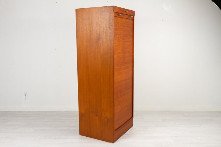 Vintage Danish Teak Cabinet with Tambour Front, 1960s In Good Condition For Sale In Asaa, DK