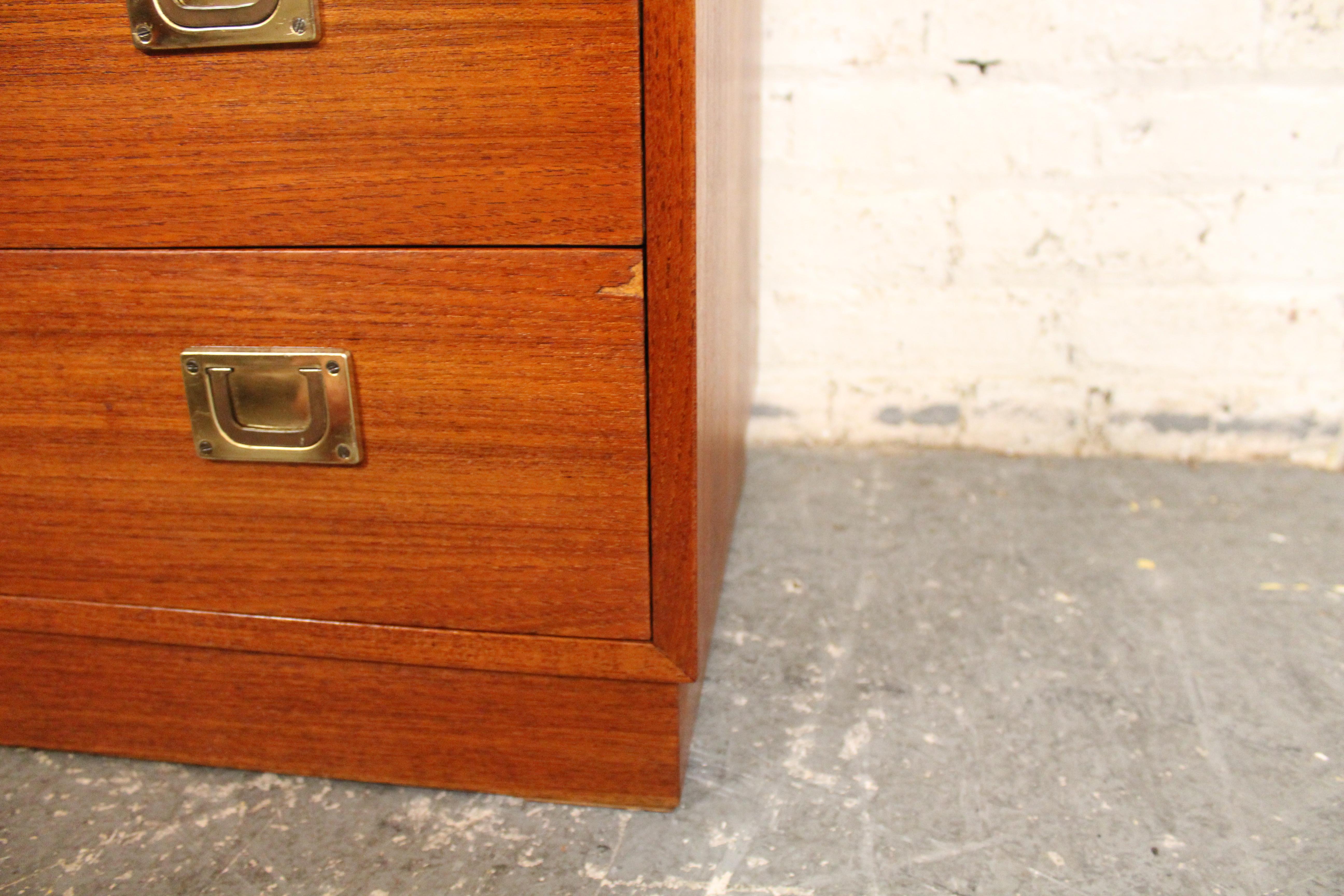 Vintage Dänischer Campaigner Sekretär aus Teakholz von Reoval im Angebot 2