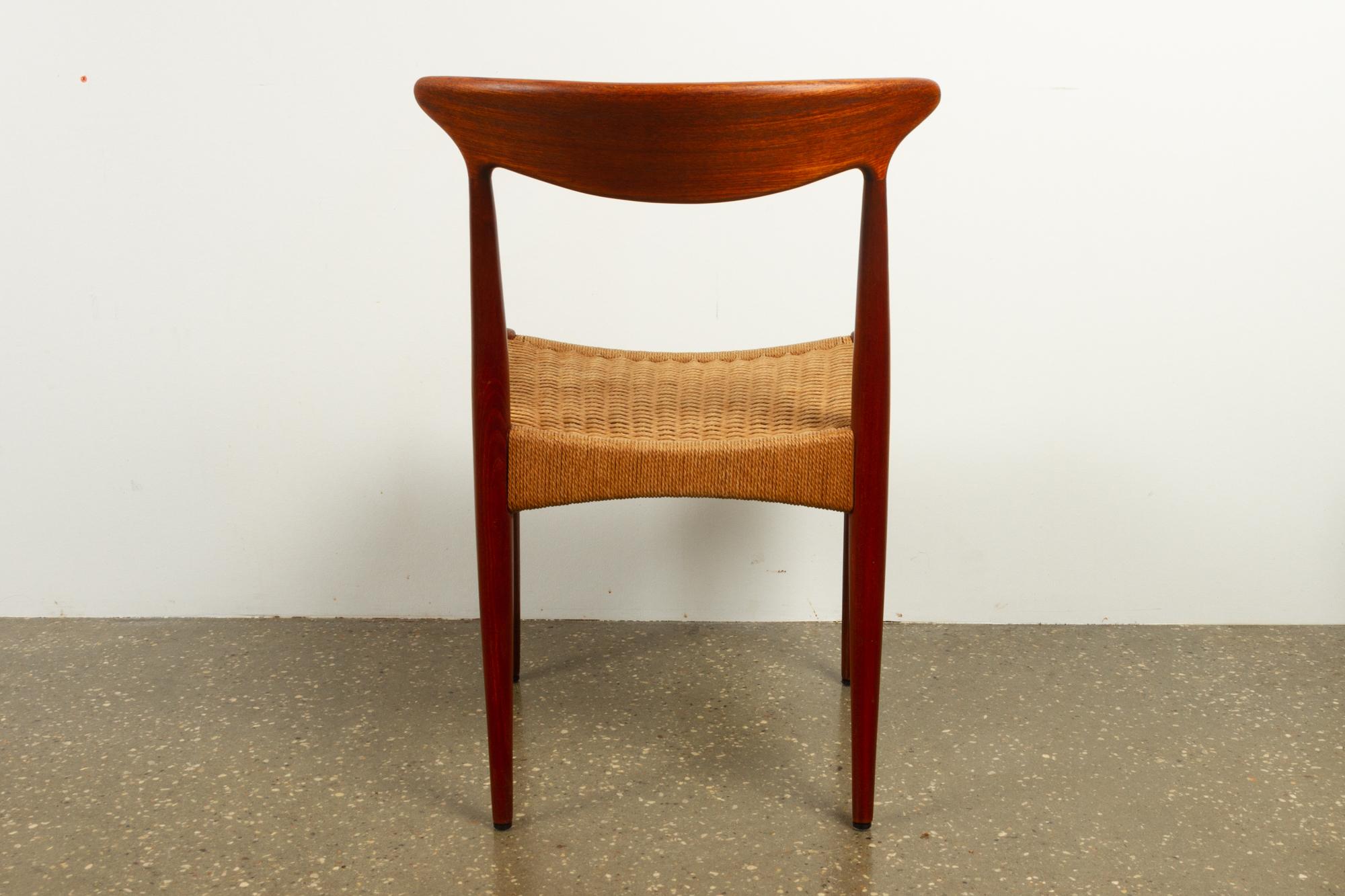 Vintage Danish Teak Chair by Arne Hovmand-Olsen for Mogens Kold, 1950s In Good Condition In Asaa, DK