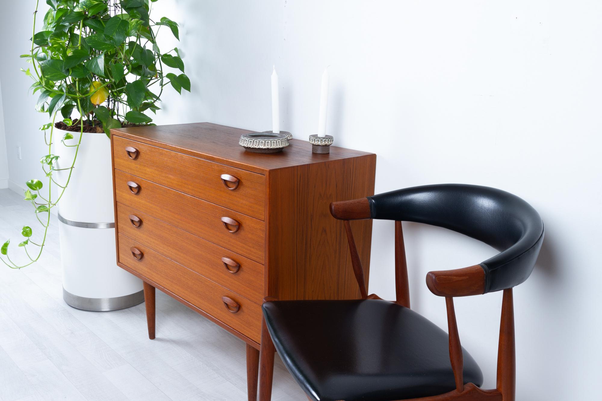 Vintage Danish Teak Chest of Drawers by Kai Kristiansen for FM 1960s 10