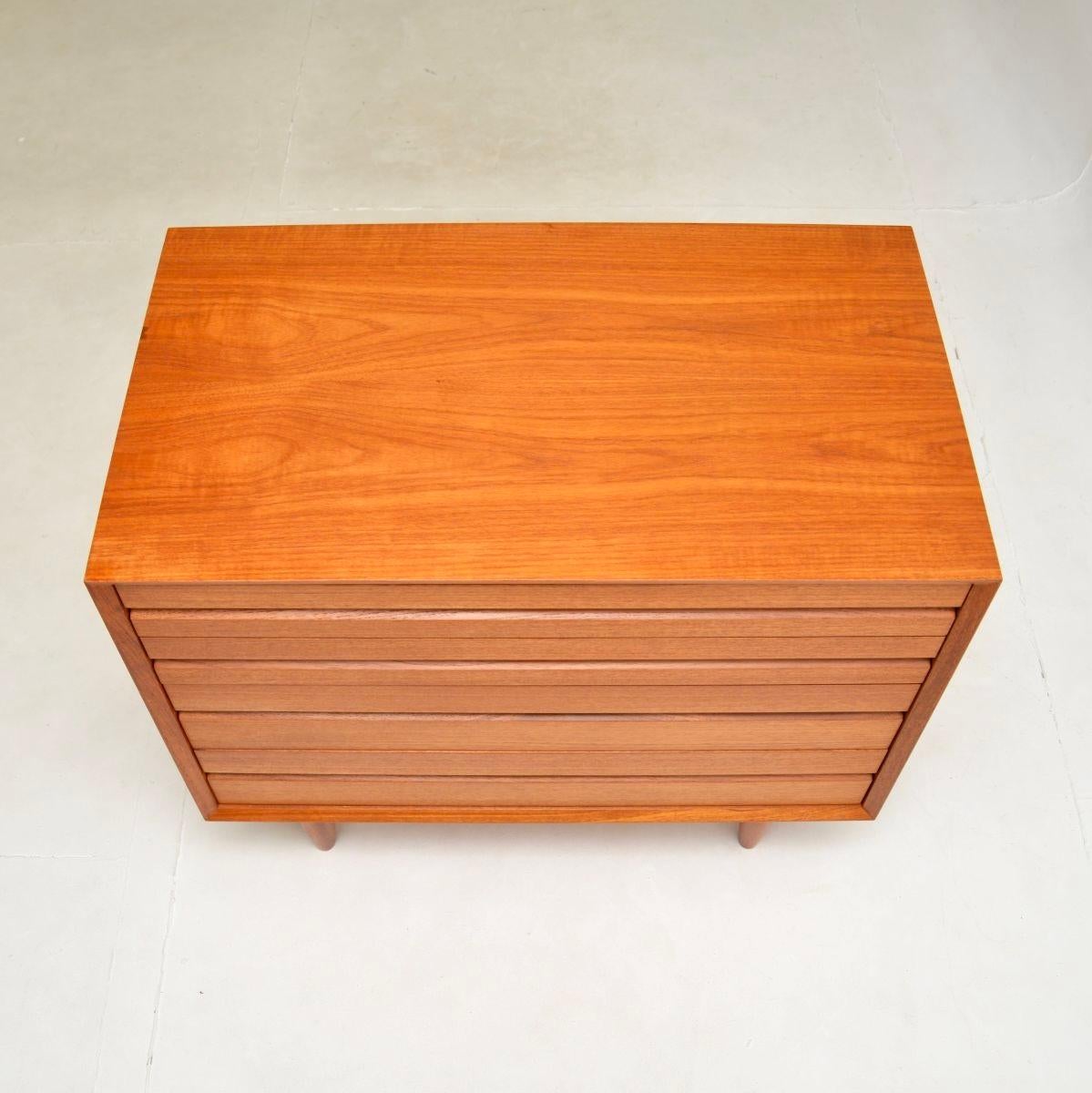 Vintage Danish Teak Chest of Drawers by Poul Cadovius 3