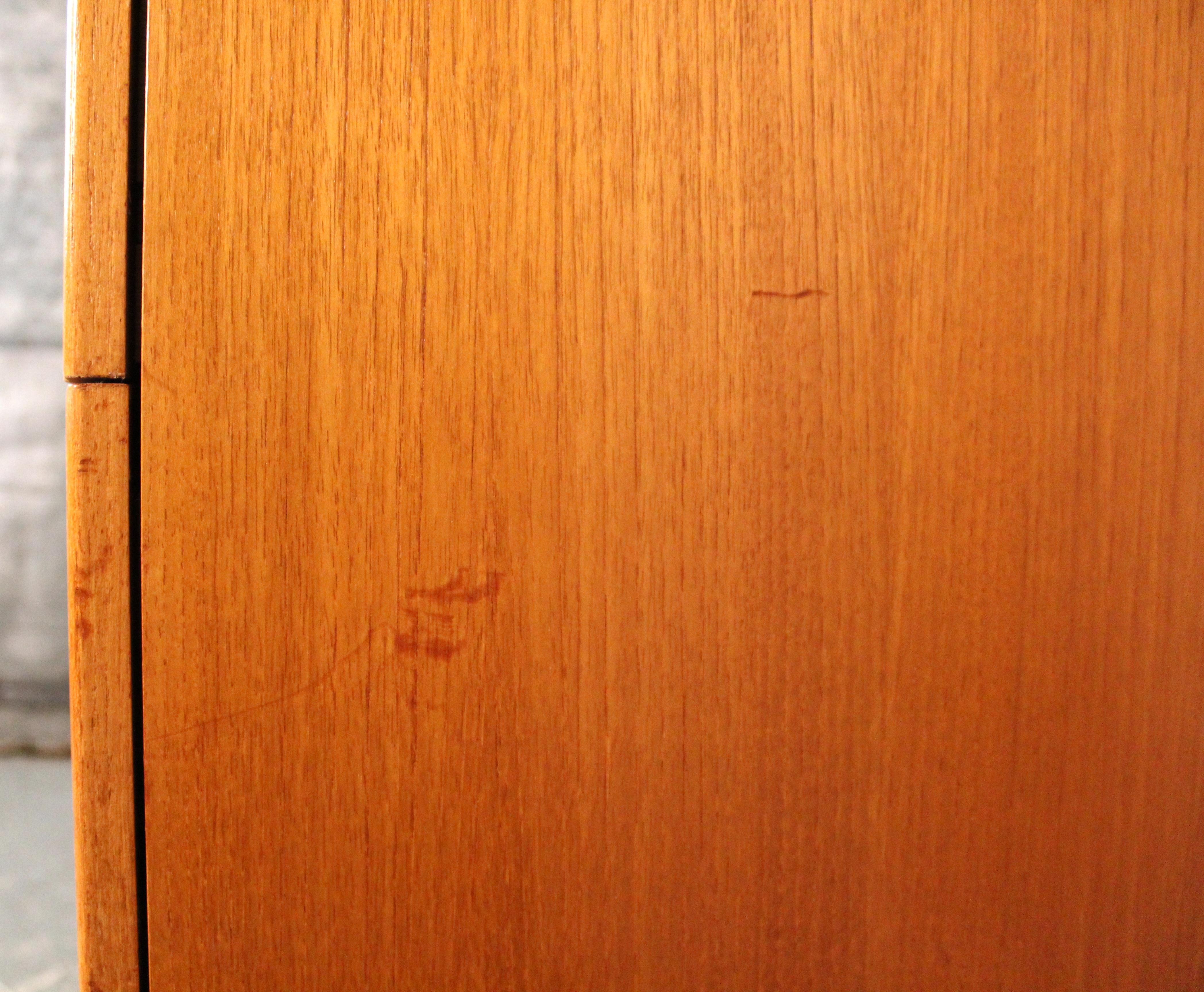 Vintage Danish Teak Chest of Drawers For Sale 7