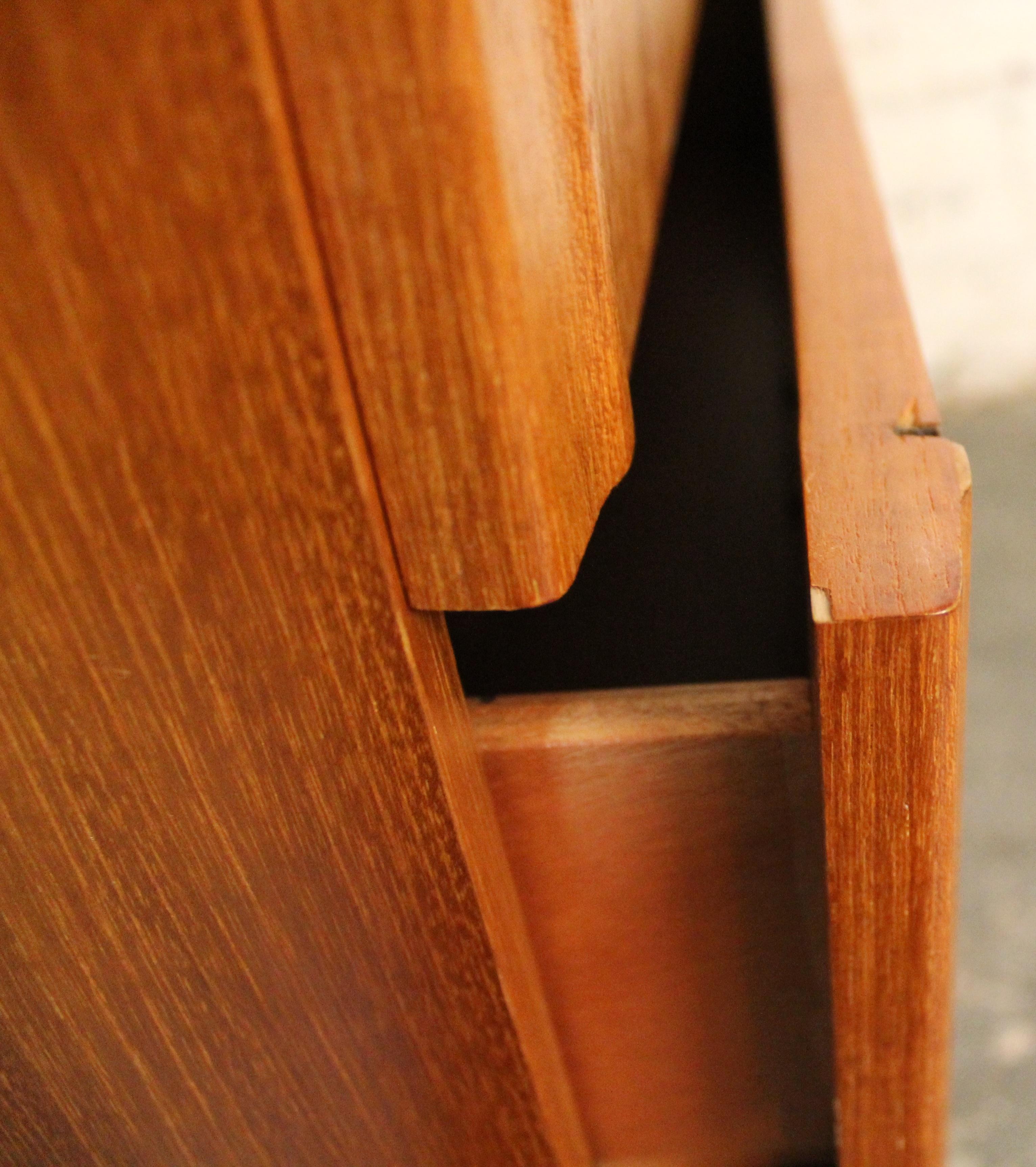 Vintage Danish Teak Chest of Drawers For Sale 12