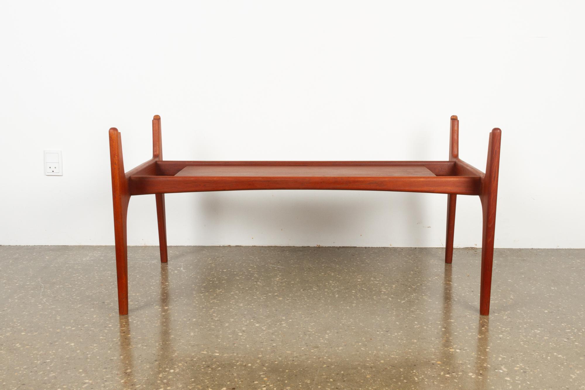 Vintage Danish Teak Coffee Table, 1960s In Good Condition In Asaa, DK