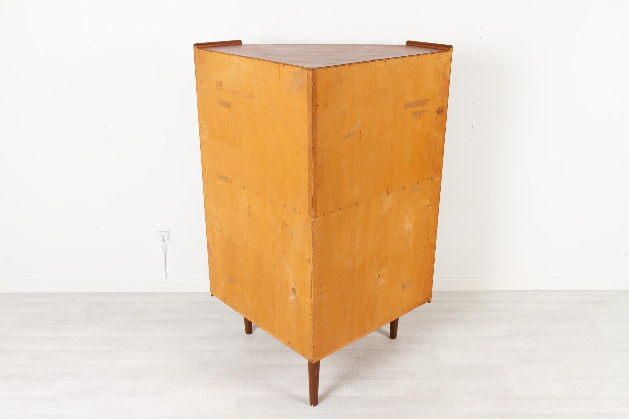 Vintage Danish Teak Corner Cabinet with Dry Bar, 1960s 12