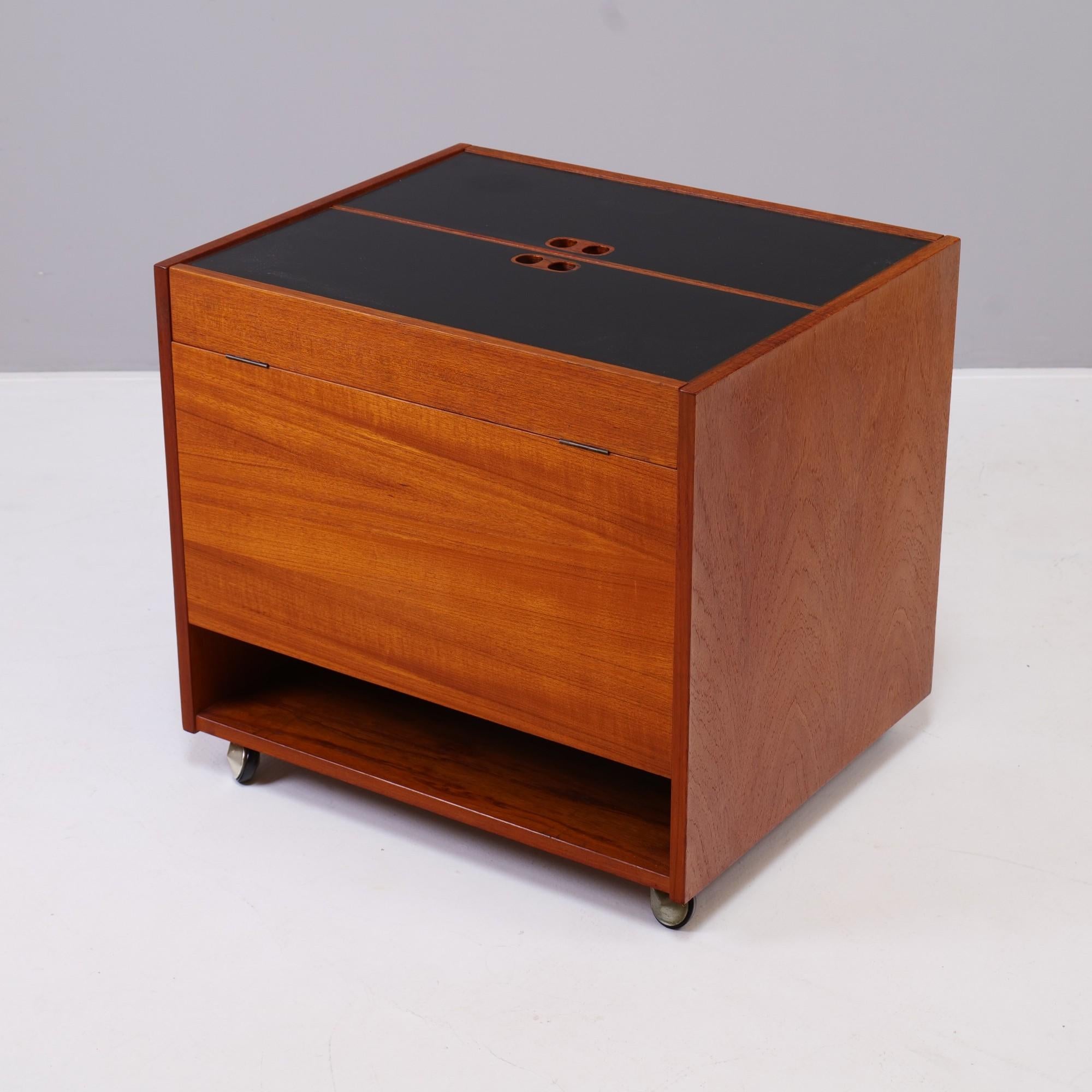 Mid-20th Century Vintage Danish Teak Cube Bar Cabinet by Randers Møbelfabrik