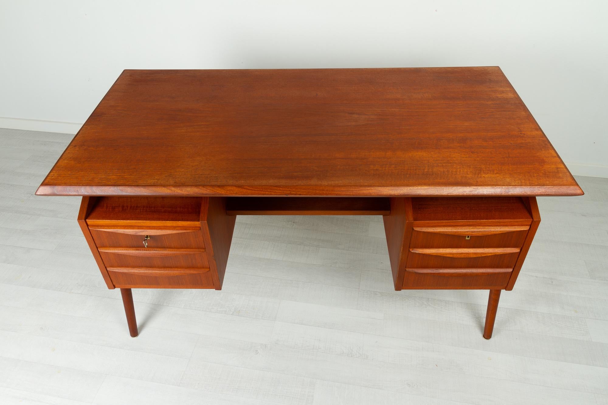 Vintage Danish Teak Desk by Tibergaard, 1960s 2