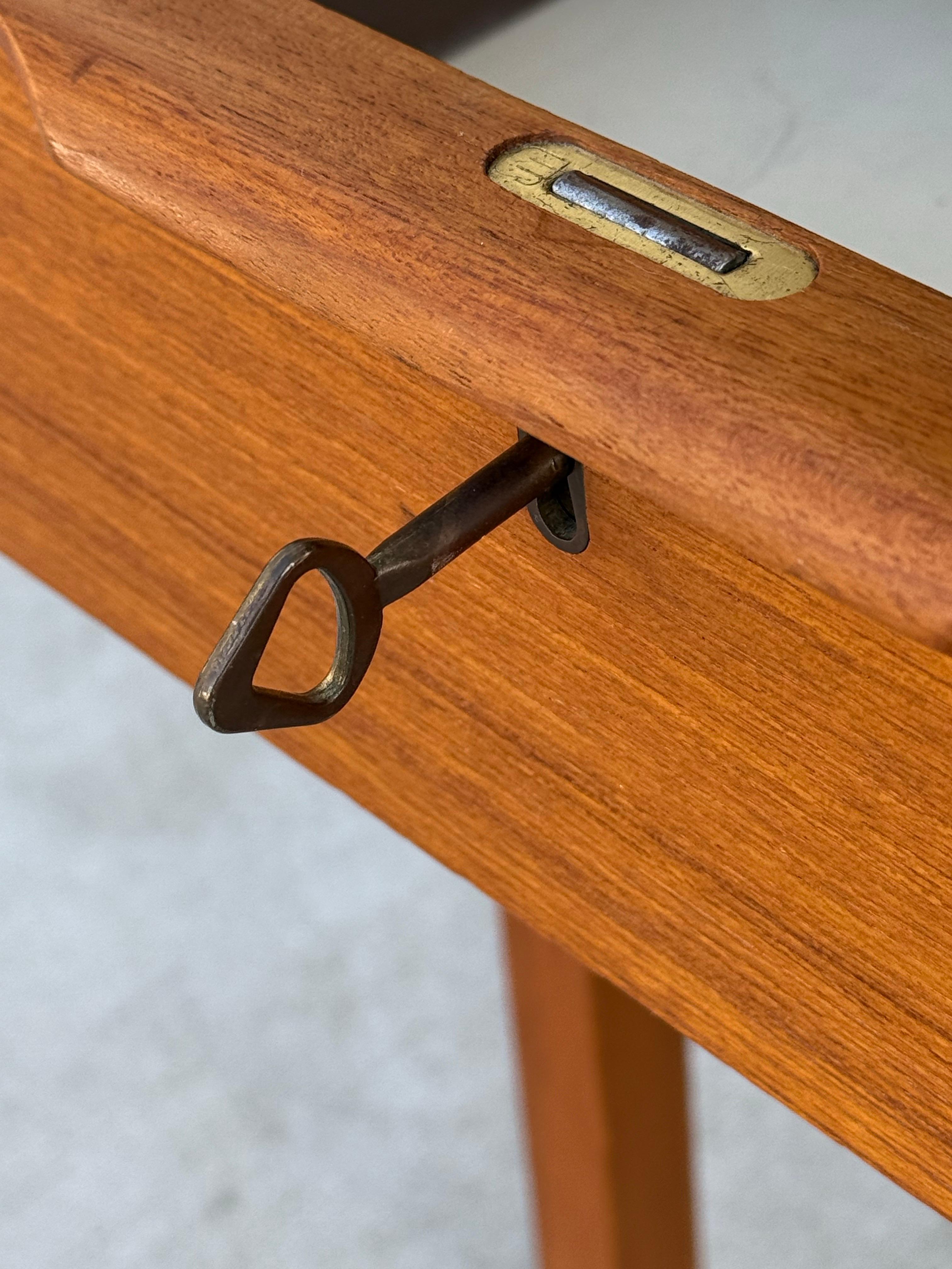 Vintage Danish Teak Desk with Finished Back by Bent Silberg Mobler 4