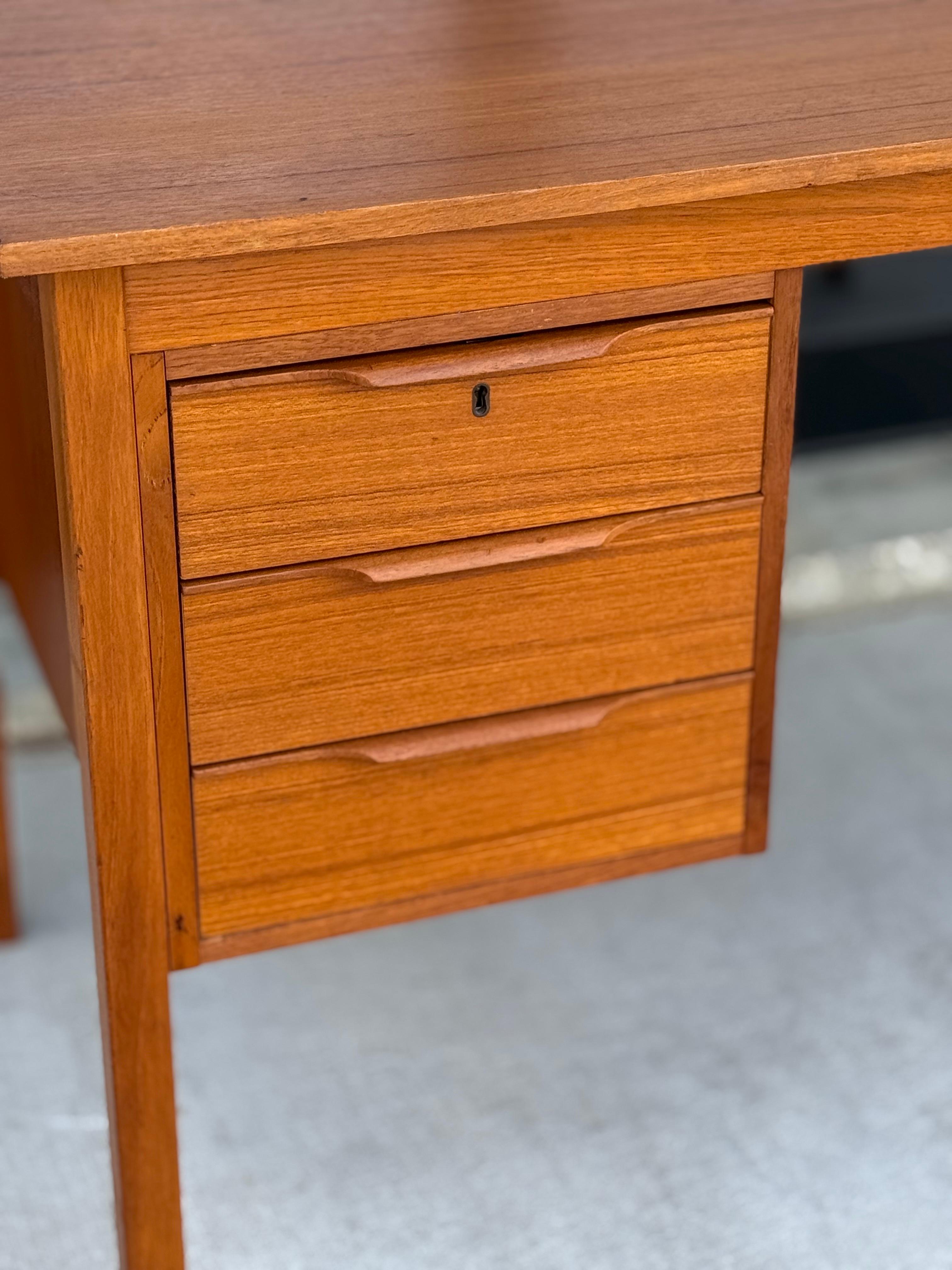 Vintage Danish Teak Desk with Finished Back by Bent Silberg Mobler 3