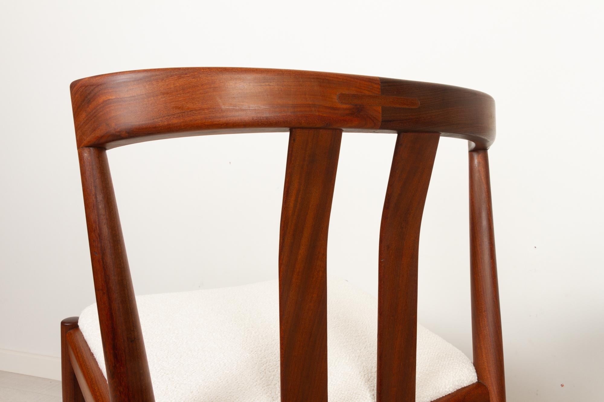 Sedie da pranzo danesi vintage in teak anni '60, set di 2 in vendita 3