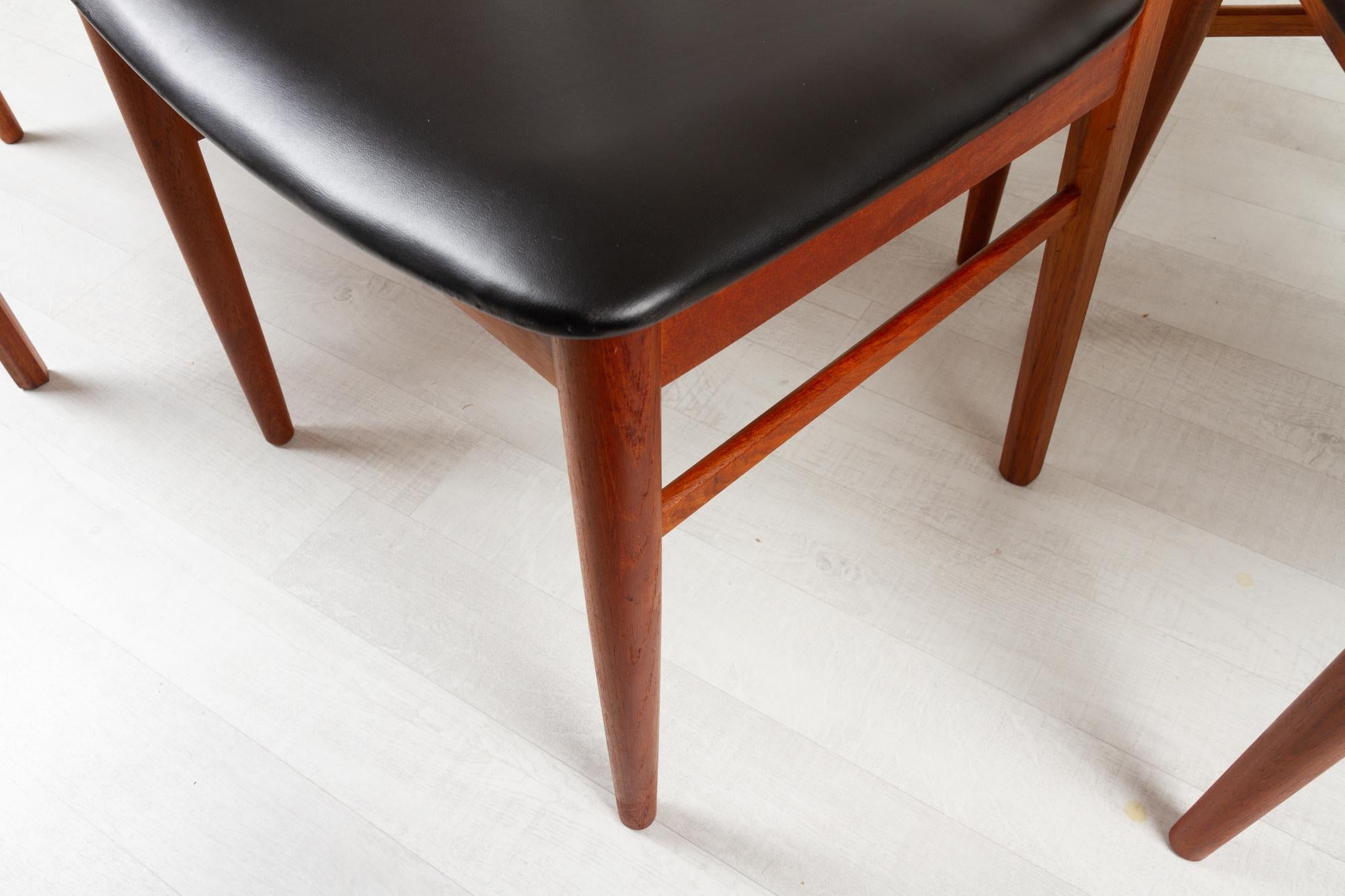 Vintage Danish Teak Dining Chairs by Kjærnulf for Vejle Møbelfabrik, 1960s For Sale 7
