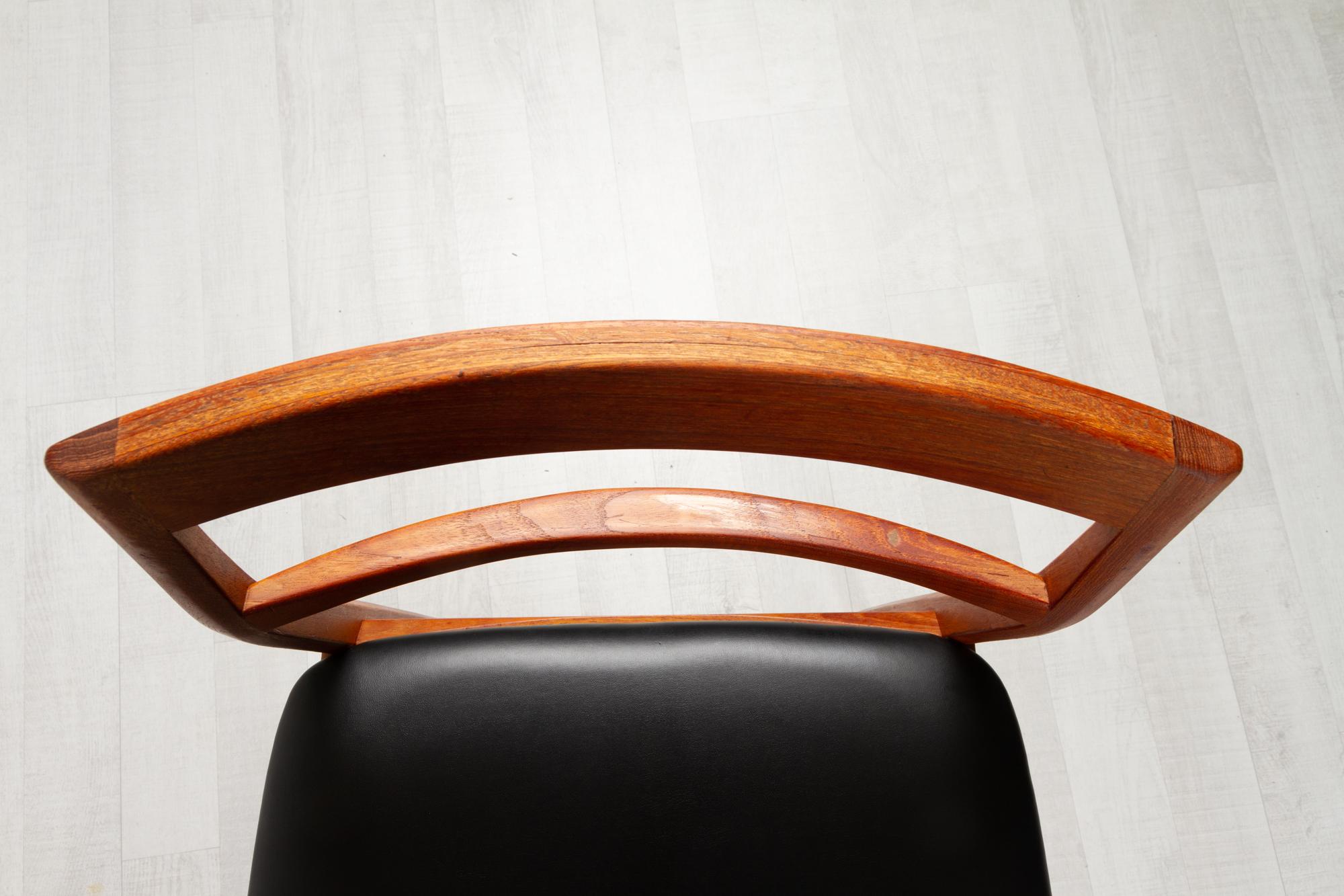 Vintage Danish Teak Dining Chairs by Kjærnulf for Vejle Møbelfabrik, 1960s For Sale 8
