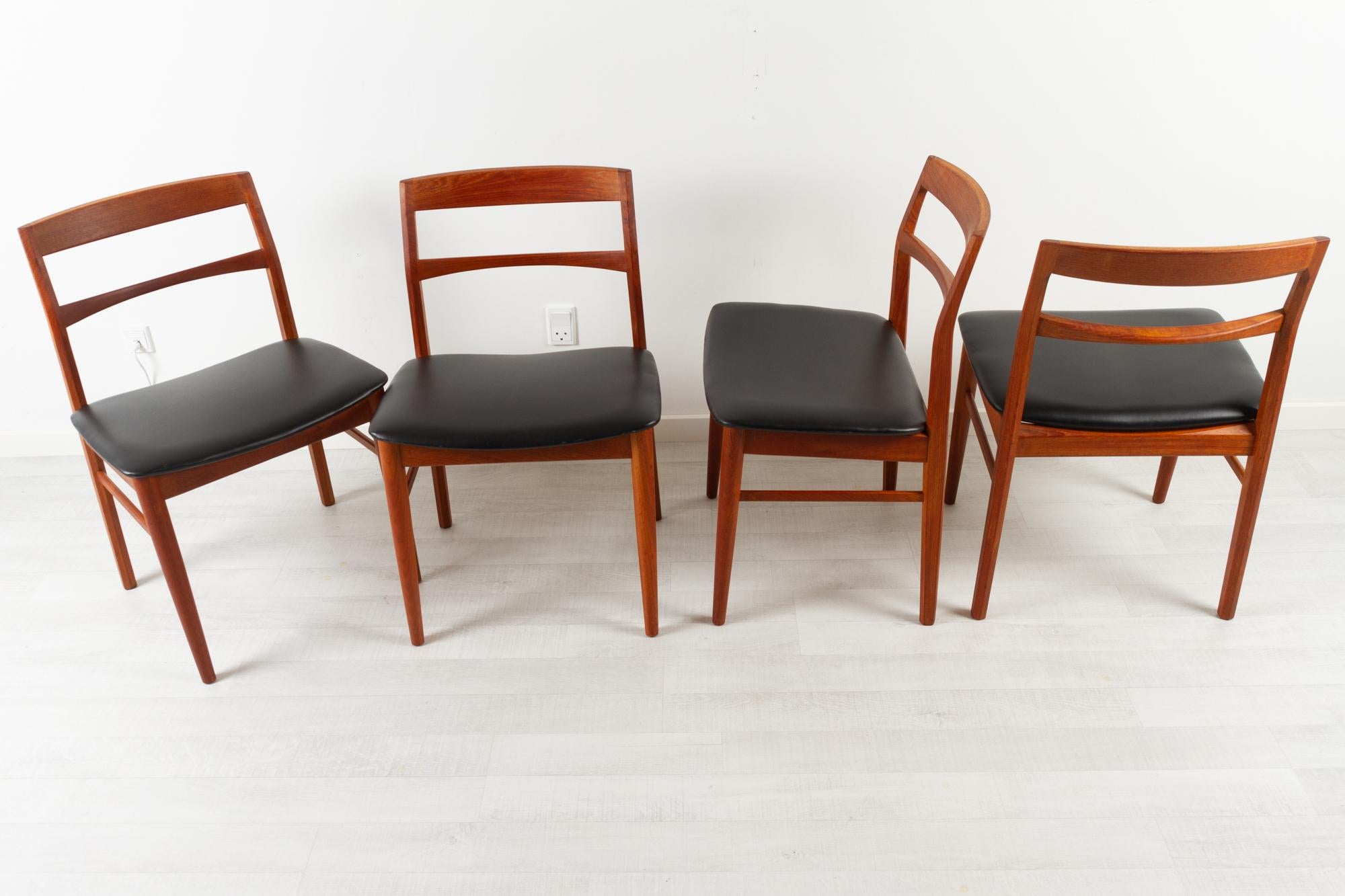 Alte dänische Teakholz-Esszimmerstühle von Kjærnulf für Vejle Møbelfabrik, 1960er Jahre (Skandinavische Moderne) im Angebot