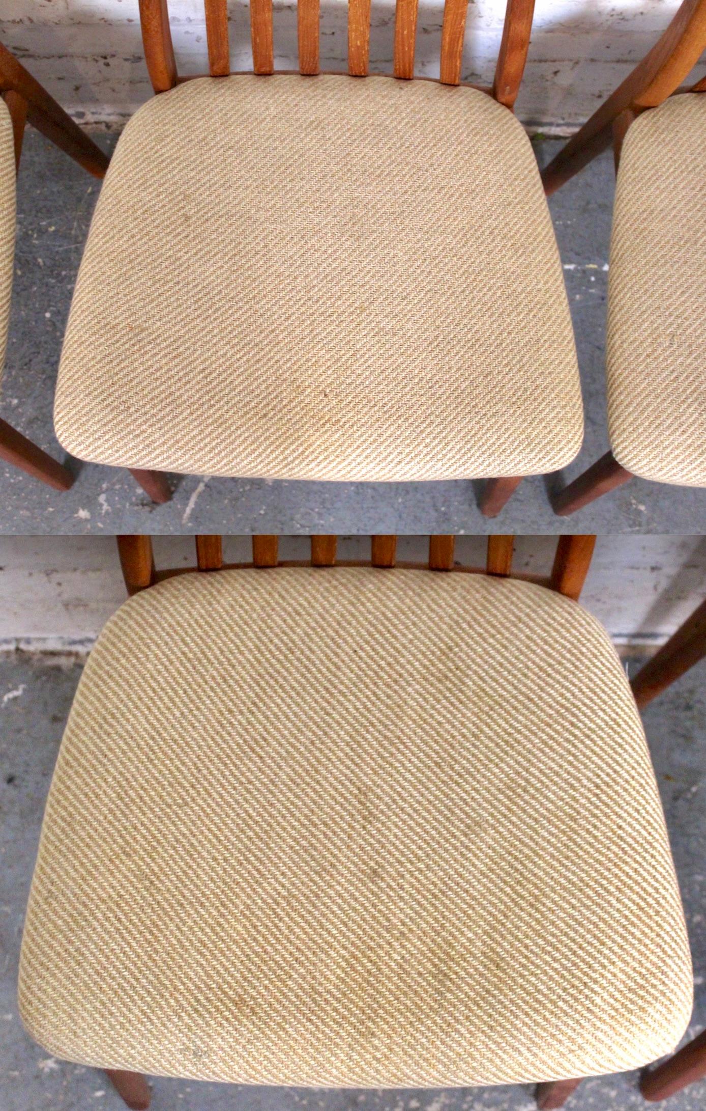 Dänische Vintage-Esszimmerstühle aus Teakholz von Preben Schou Andersen (Stoff) im Angebot