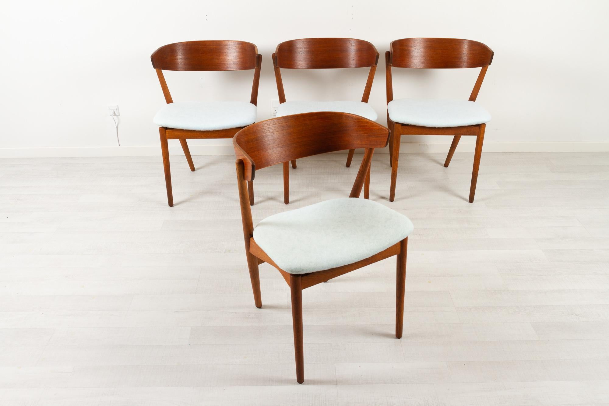 Vintage Danish Teak Dining Chairs No. 7 by Helge Sibast 1960s Set of 4 For Sale 5
