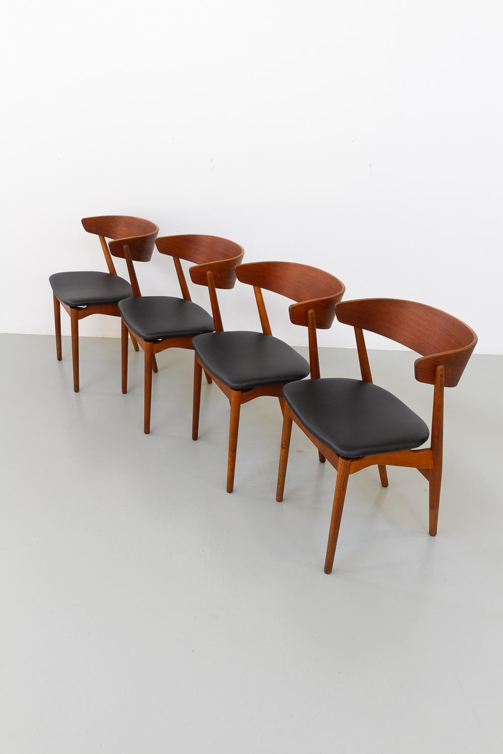 Chaises de salle à manger danoises n° 7 par Helge Sibast, années 1960, lot de 4 en vente 8