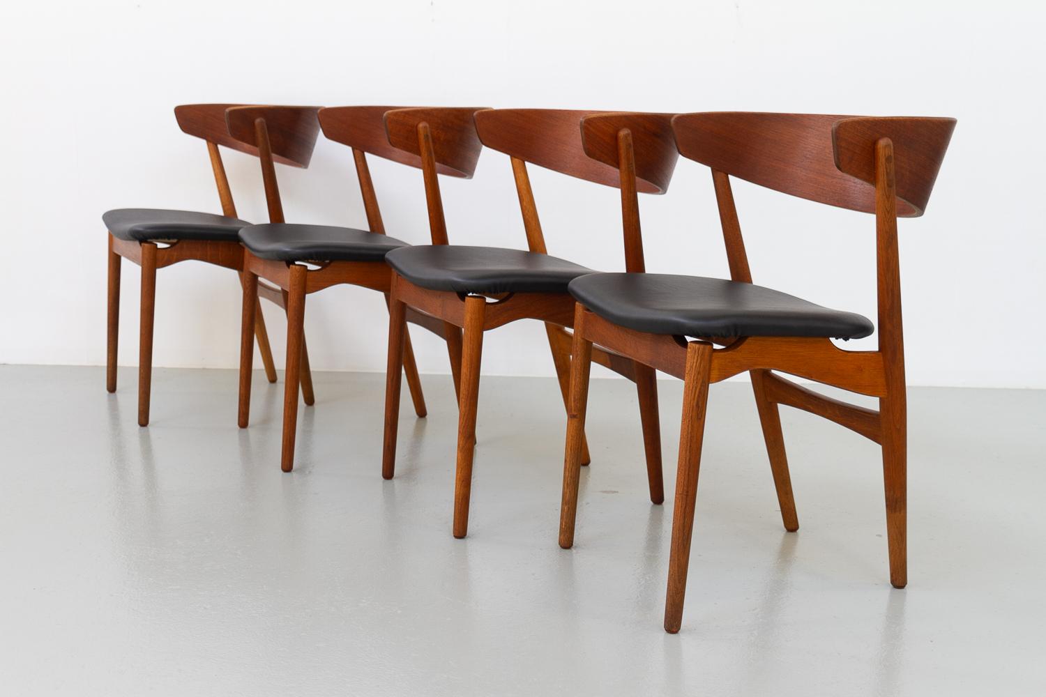 Chaises de salle à manger danoises n° 7 par Helge Sibast, années 1960, lot de 4 en vente 9