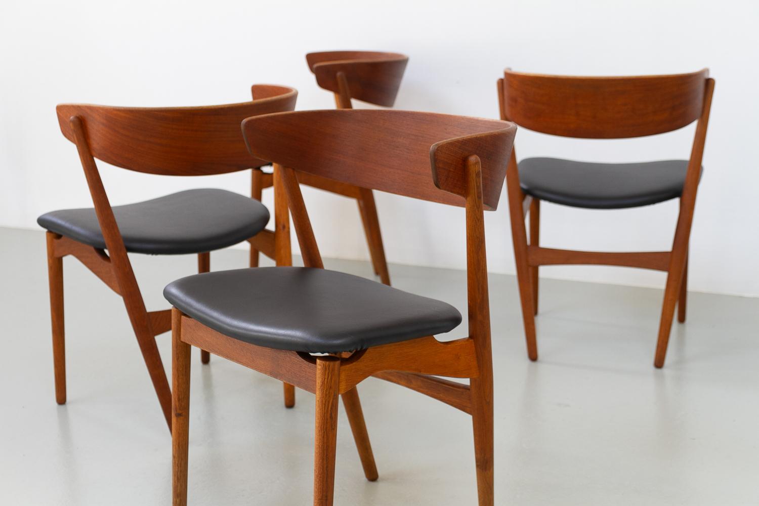 Chaises de salle à manger danoises n° 7 par Helge Sibast, années 1960, lot de 4 en vente 12