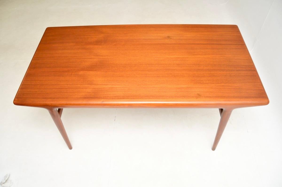 Vintage Danish Teak Dining Table / Desk by Niels Moller In Good Condition For Sale In London, GB