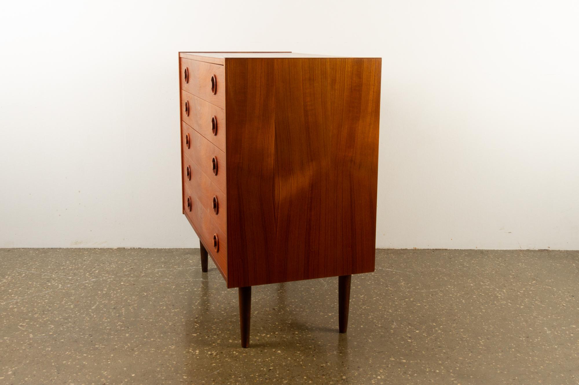 Mid-20th Century Vintage Danish Teak Dresser, 1960s
