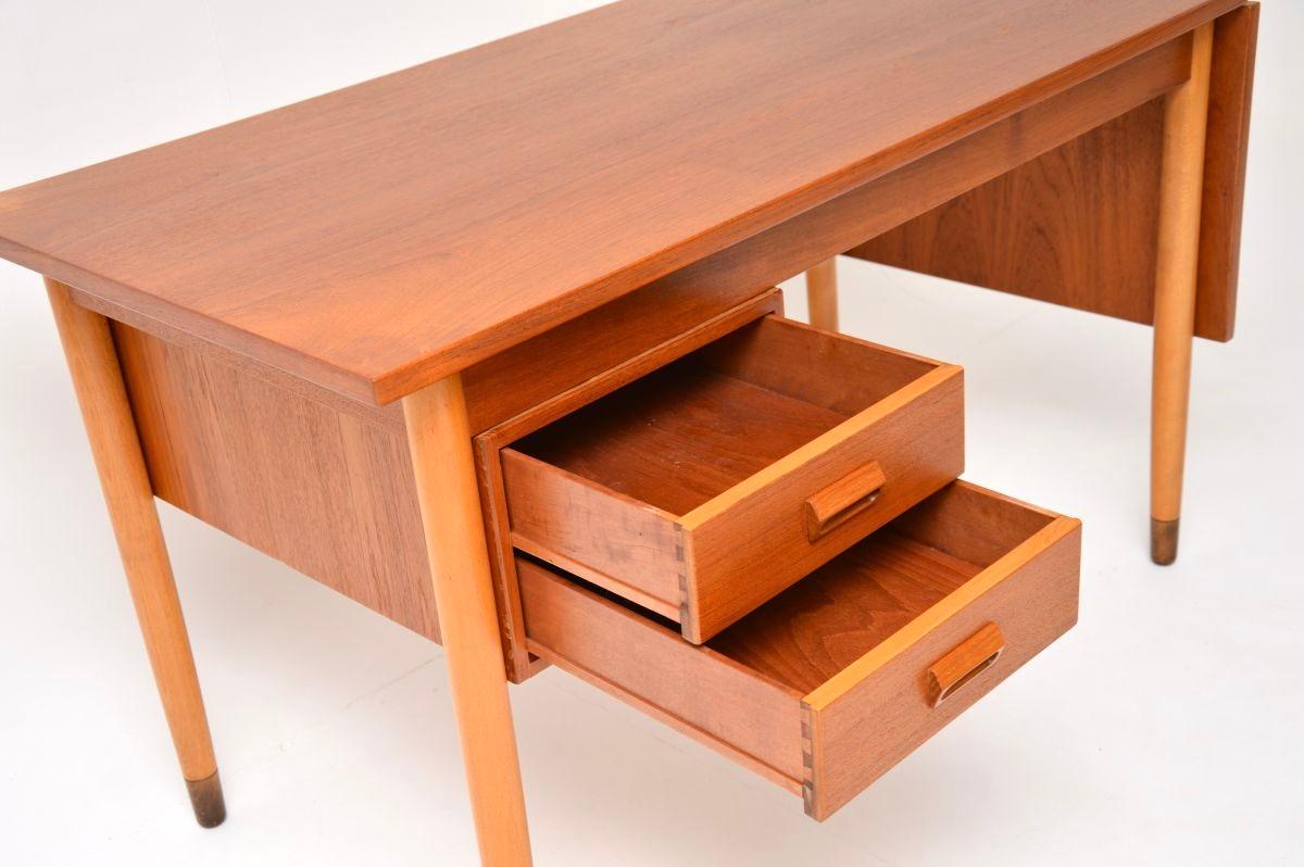 Vintage Danish Teak Drop Leaf Desk by Borge Mogensen im Angebot 3