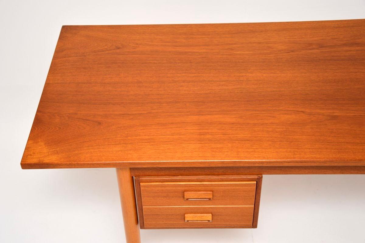 Vintage Danish Teak Drop Leaf Desk by Borge Mogensen im Angebot 4