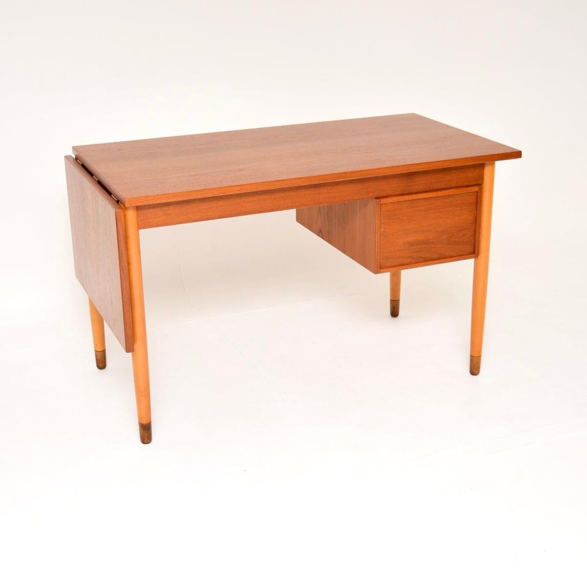 Vintage Danish Teak Drop Leaf Desk by Borge Mogensen im Angebot 1
