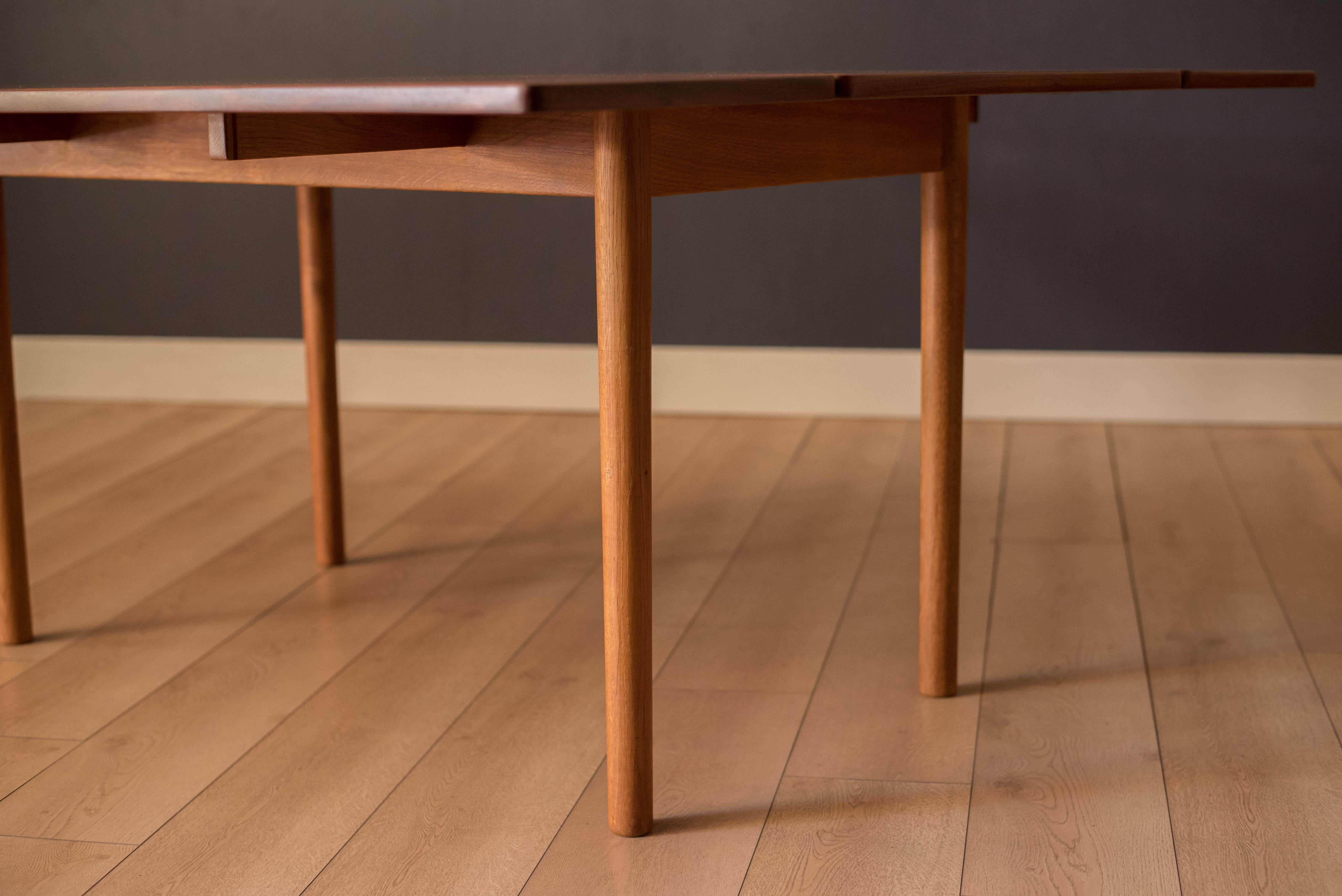 Vintage Danish Teak Drop Leaf Extension Dining Table by Borge Mogensen 4