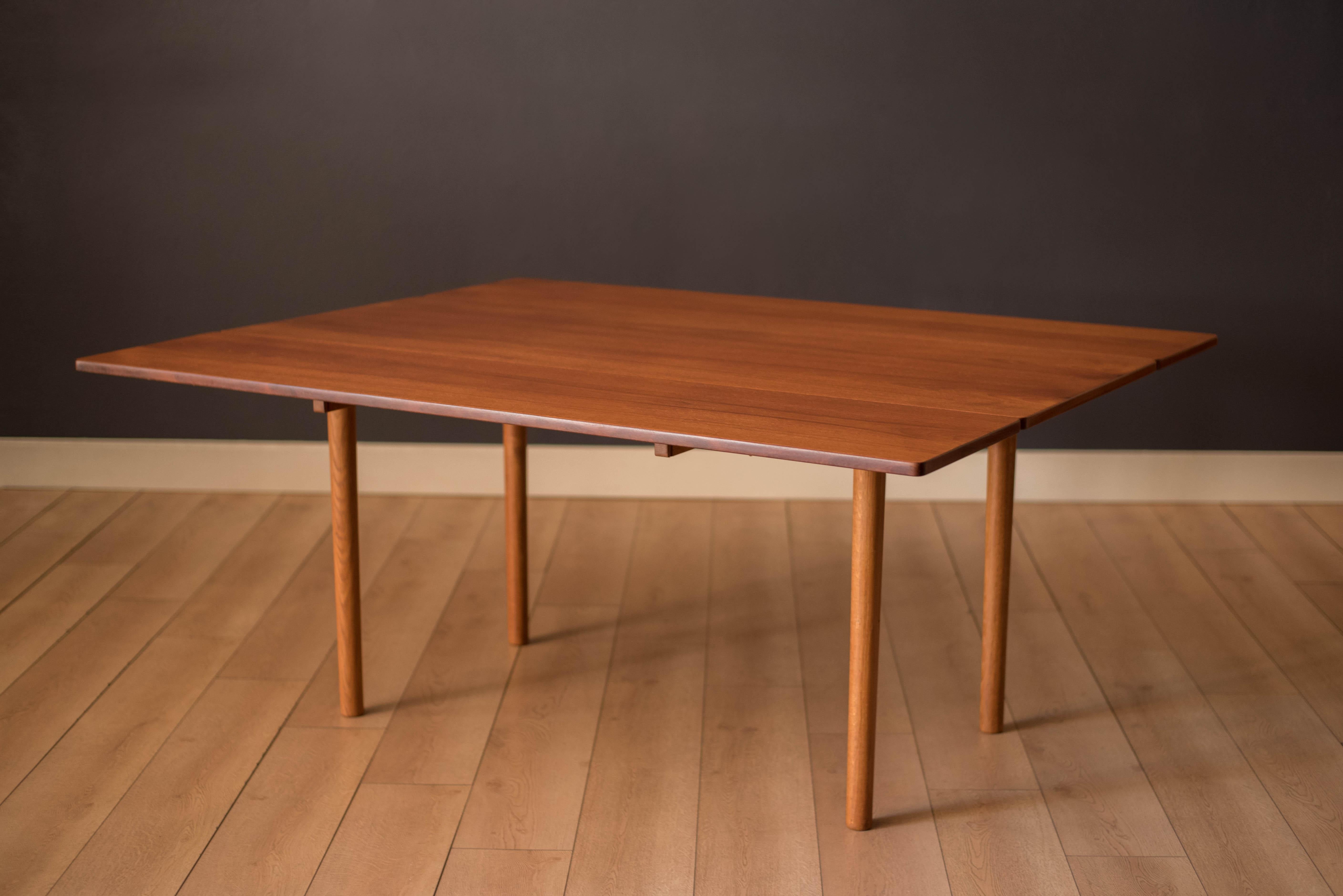 Vintage Danish Teak Drop Leaf Extension Dining Table by Borge Mogensen In Good Condition In San Jose, CA