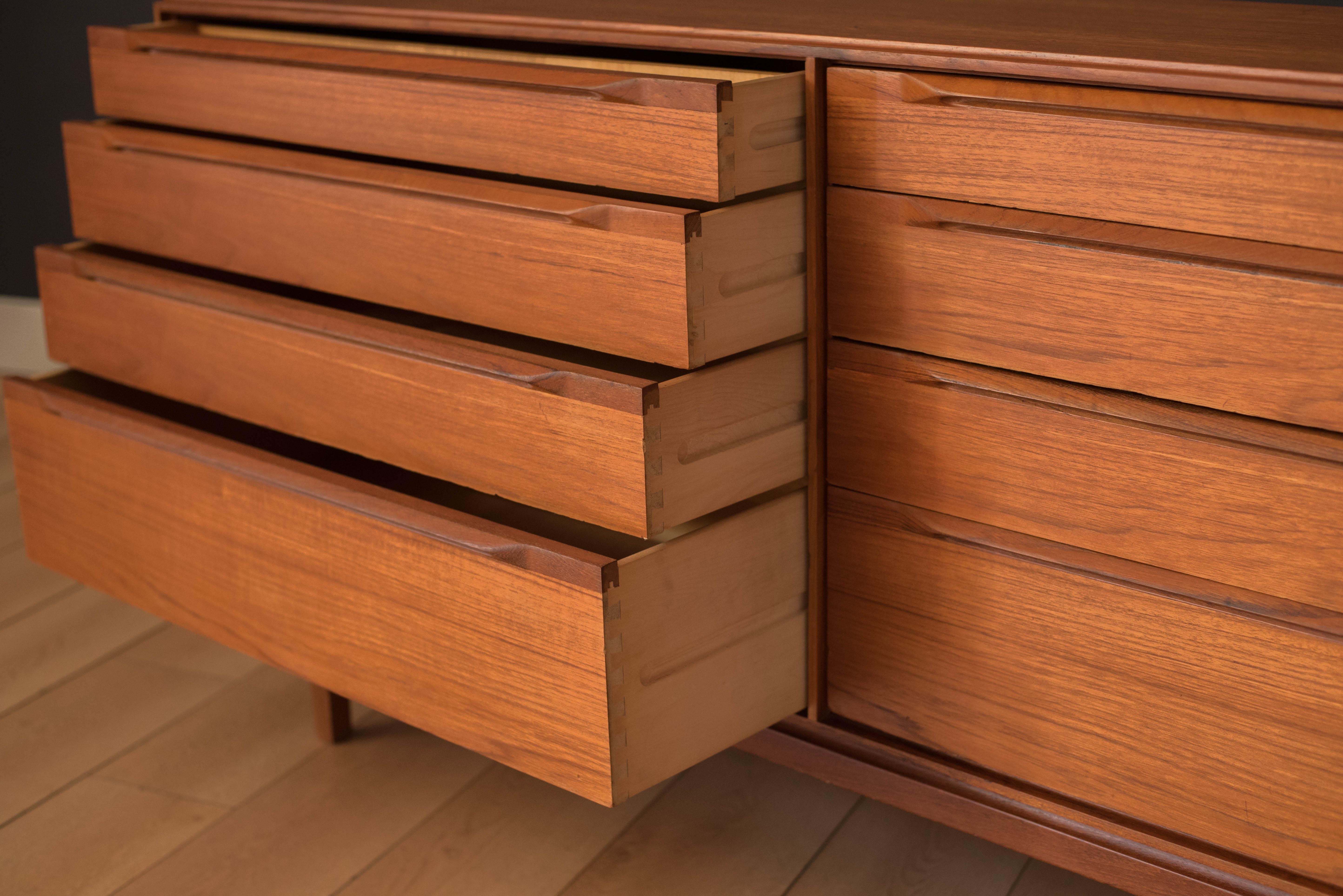 Vintage Danish Teak Eight-Drawer Dresser by Ib Kofod-Larsen for Fredericia 1