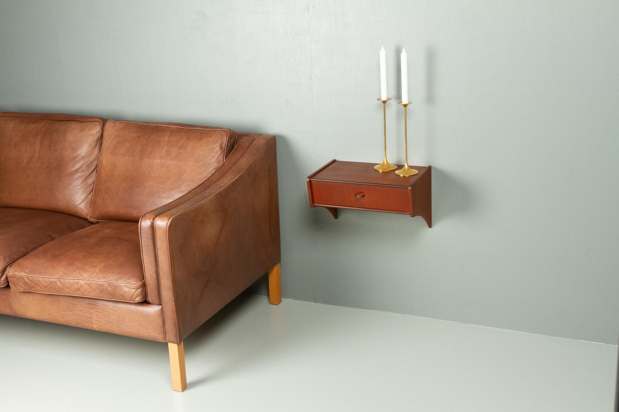 Vintage Danish Teak Floating Shelf, 1960s. 6