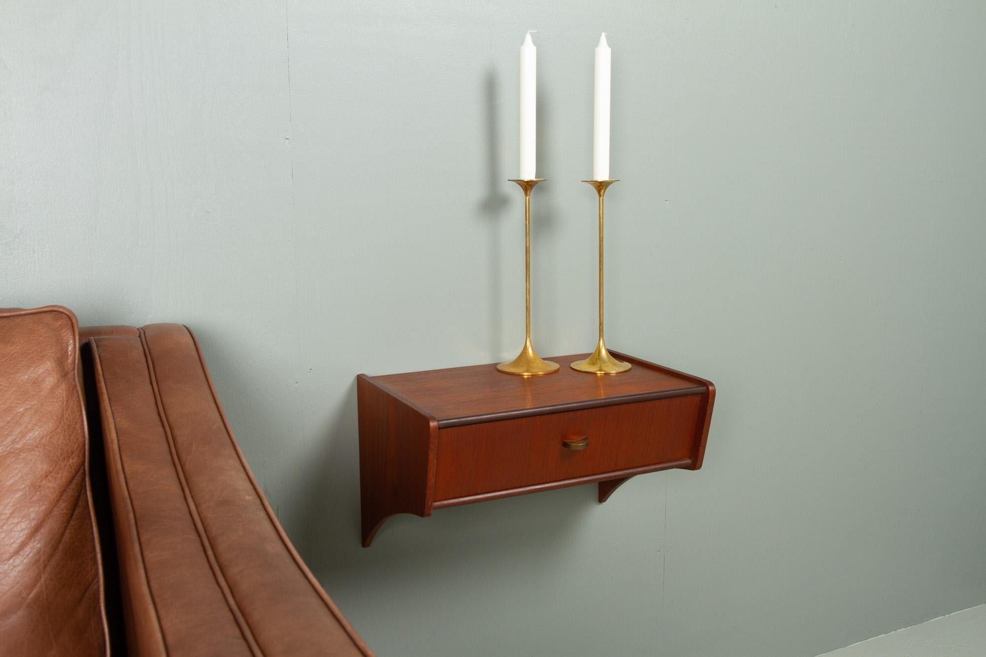 Vintage Danish Teak Floating Shelf, 1960s. 8