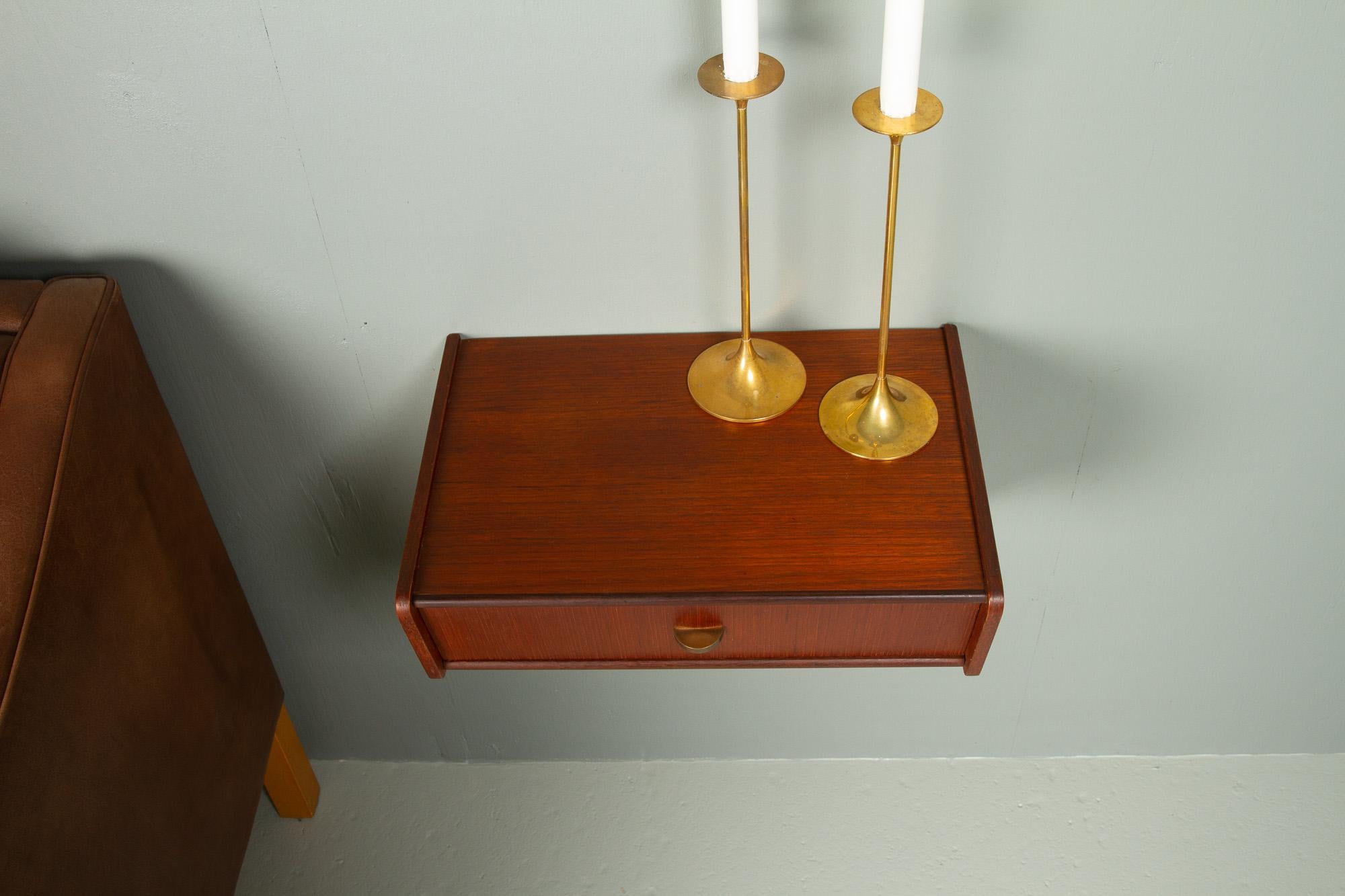 Vintage Danish Teak Floating Shelf, 1960s. For Sale 9