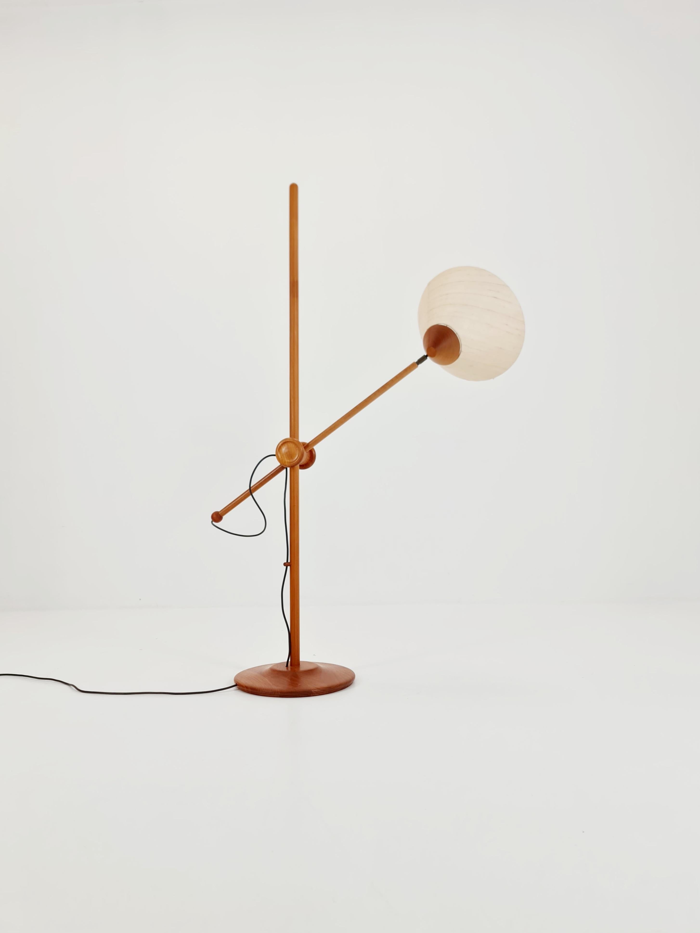 Vintage Dänische Stehlampe aus Teakholz von DOMUS  1970s 6