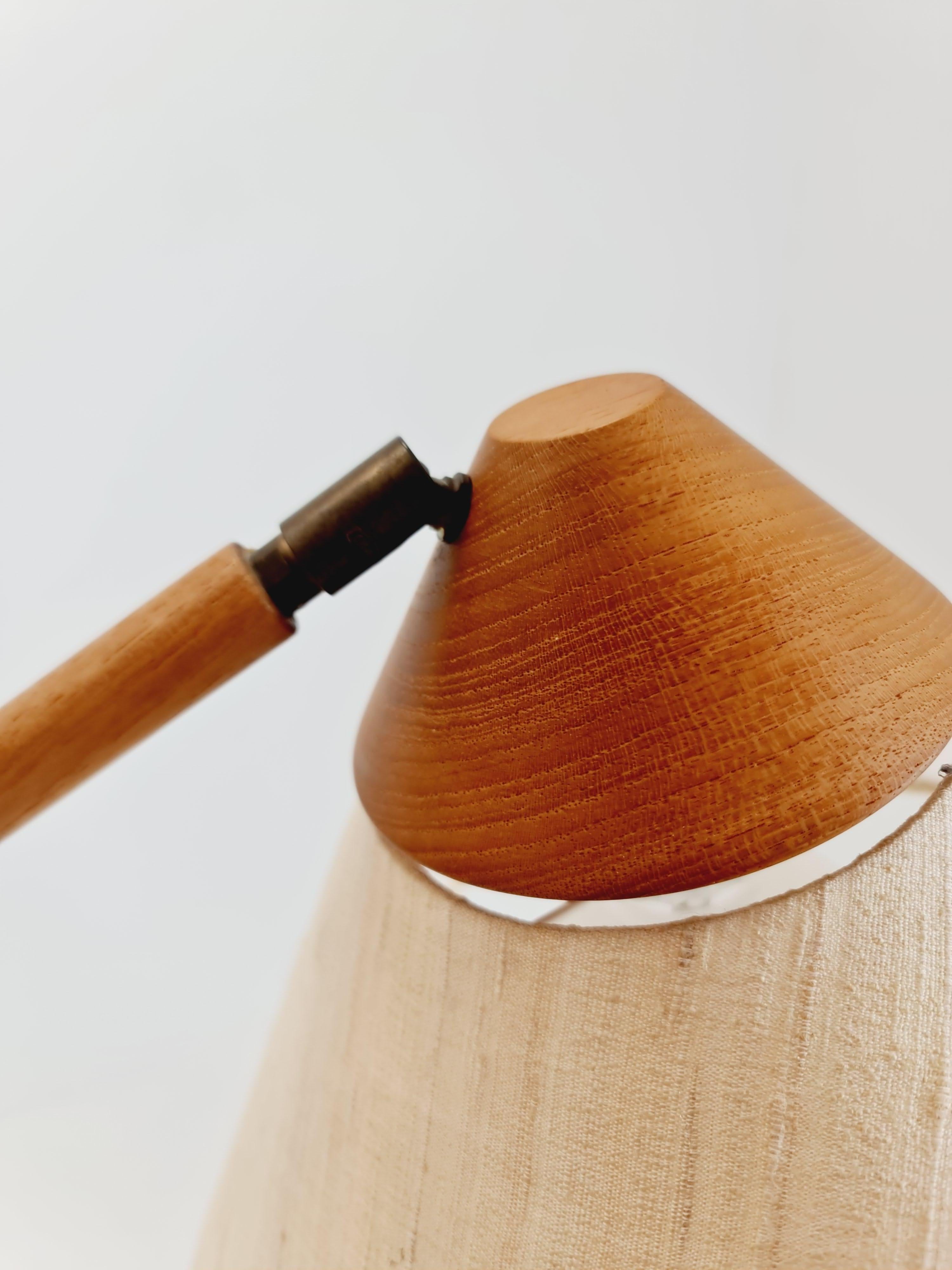 Vintage Dänische Stehlampe aus Teakholz von DOMUS  1970s 2