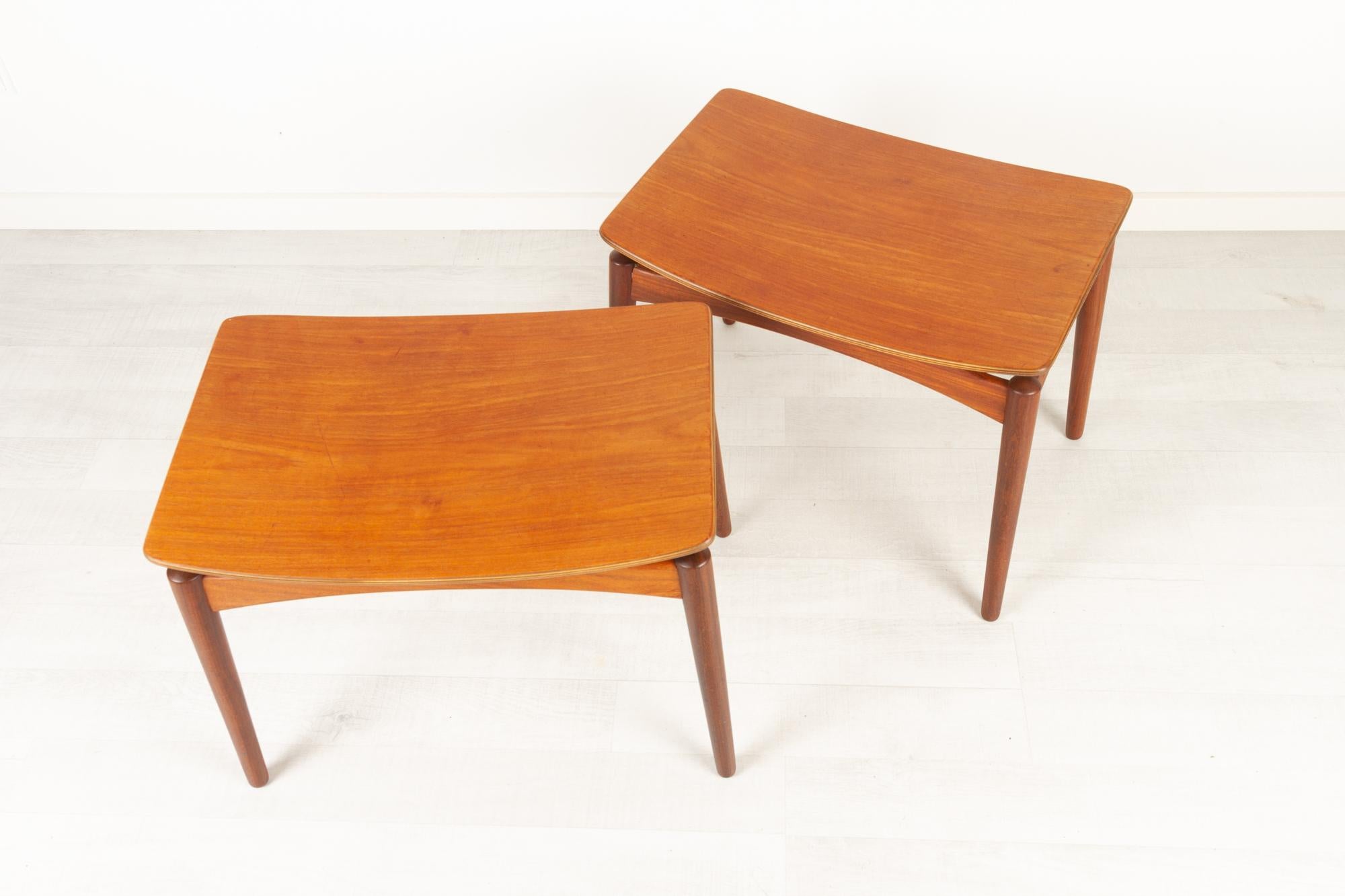 Vintage Danish Teak Footstools by Sigfred Omann for Ølholm 1950s Set of 2 In Good Condition For Sale In Asaa, DK