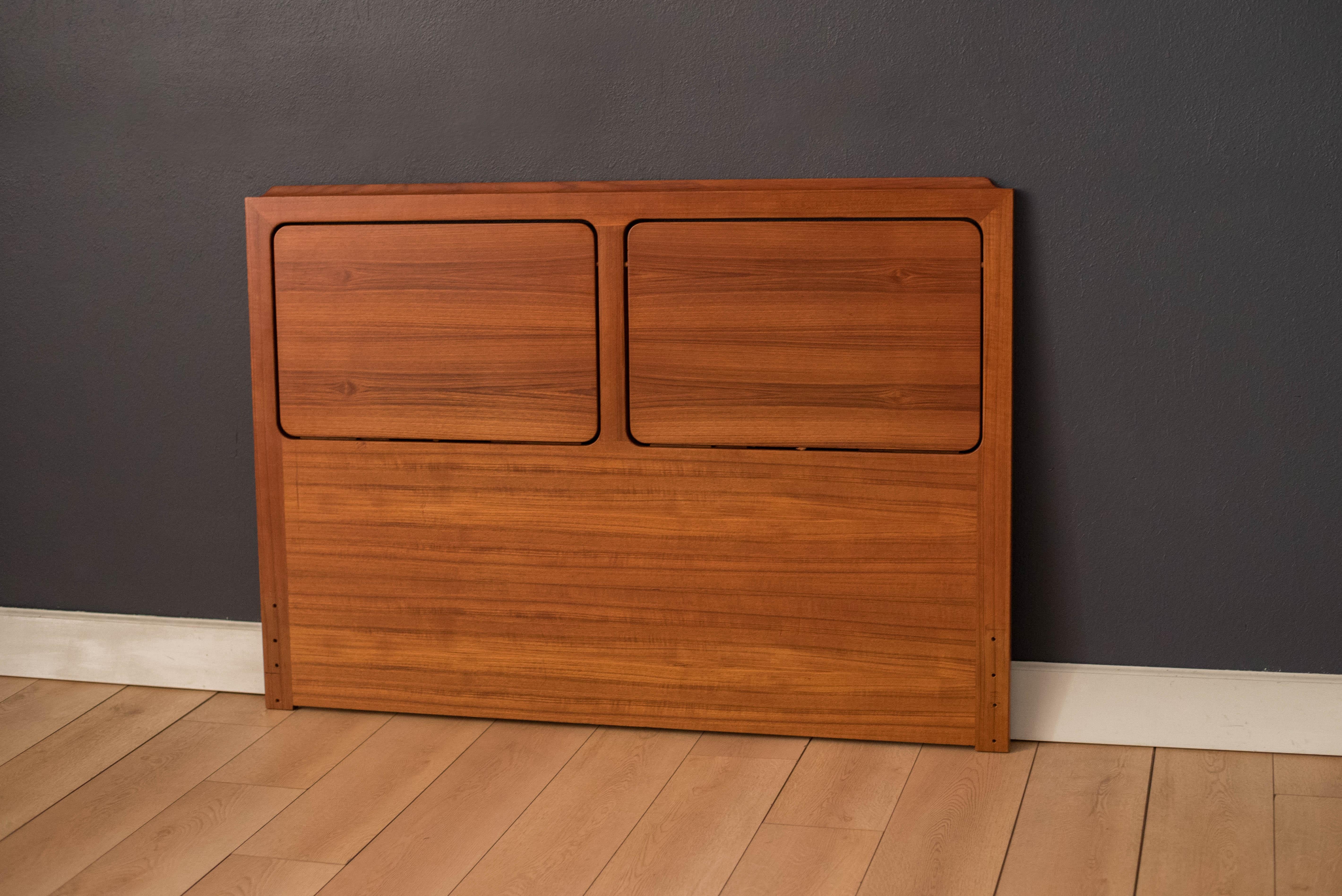 Mid-Century Modern full headboard designed by Arne Vodder for Sibast Mobler c. 1960's. This piece features a sculpted raised edge and two adjustable backrest panels. 

 