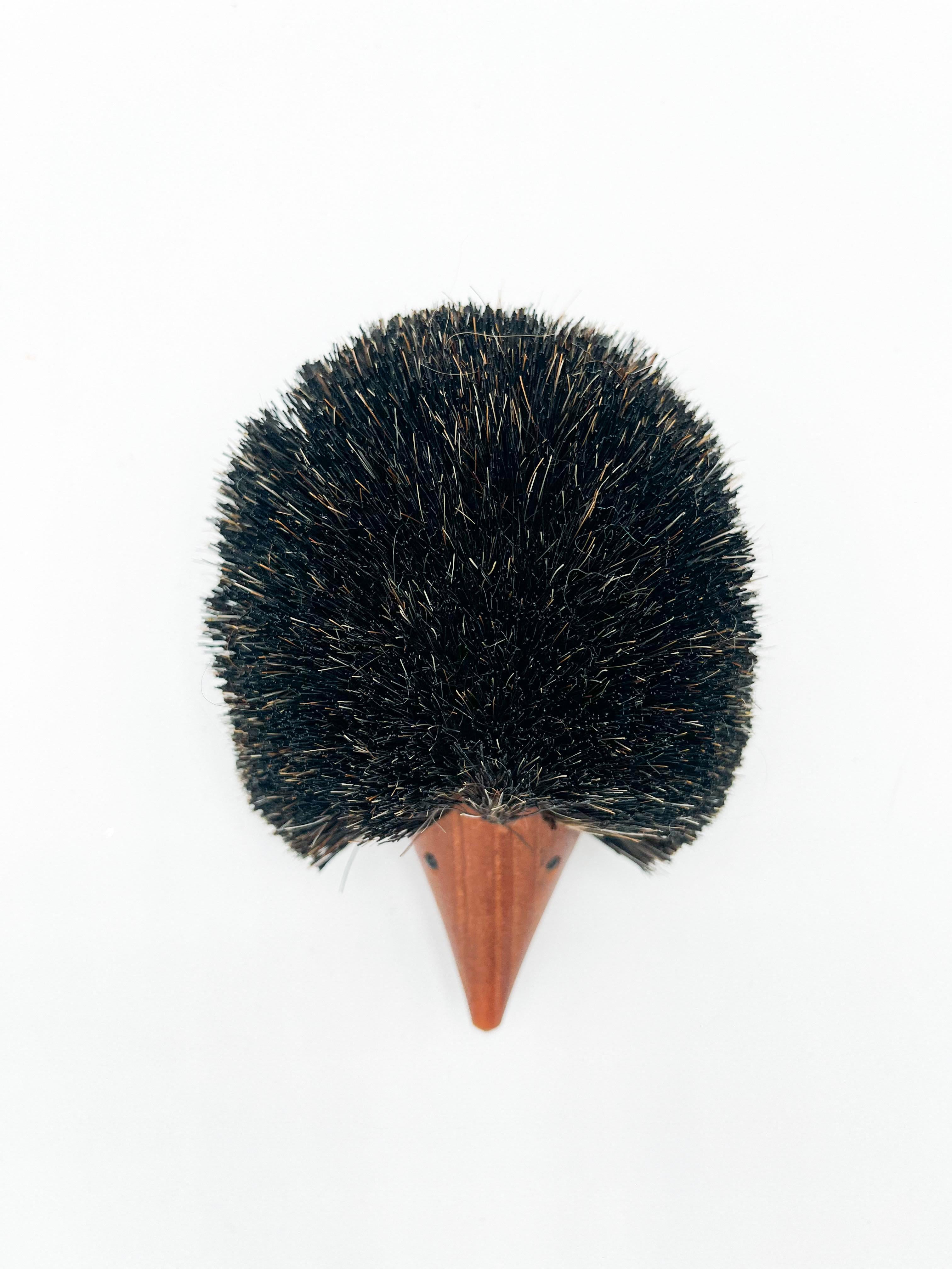 Brosse à charpie vintage danoise en teck - The Modernity, Johannesen, 1960s Bon état - En vente à Toronto, CA