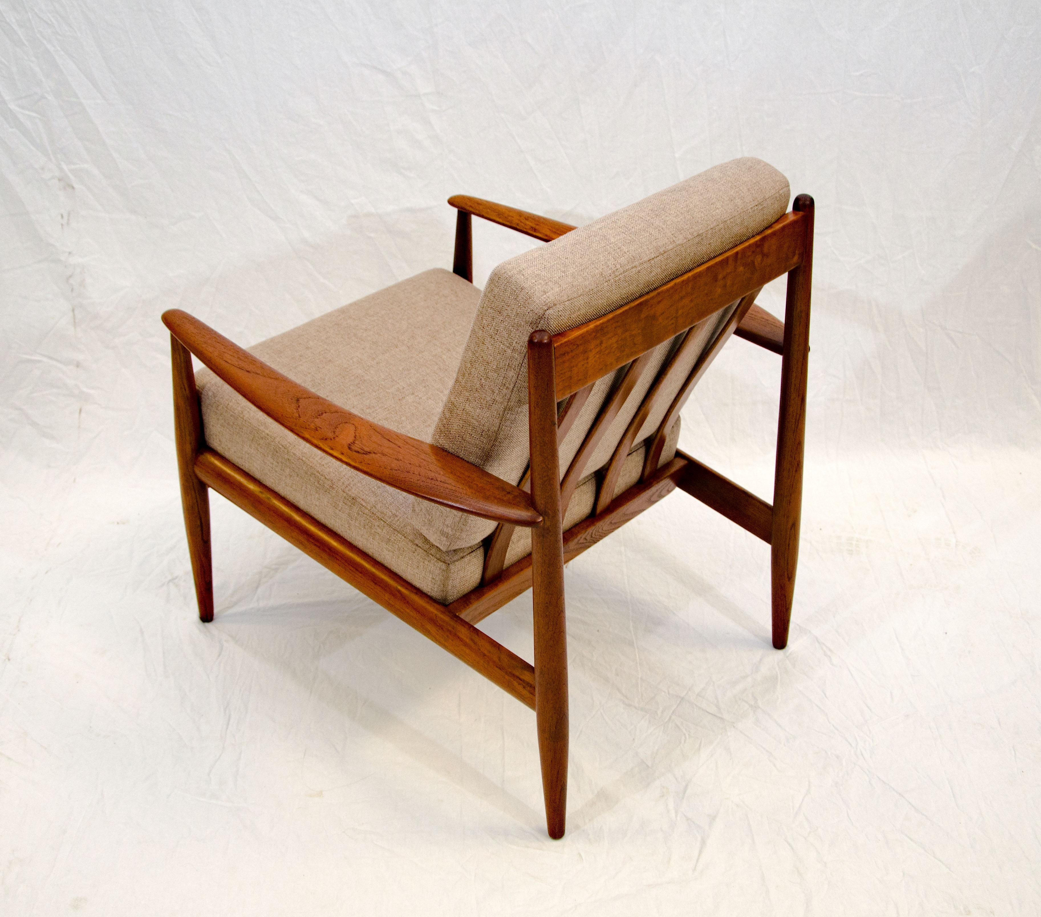 Vintage Danish Teak Lounge Chair:: Grete Jalk 2