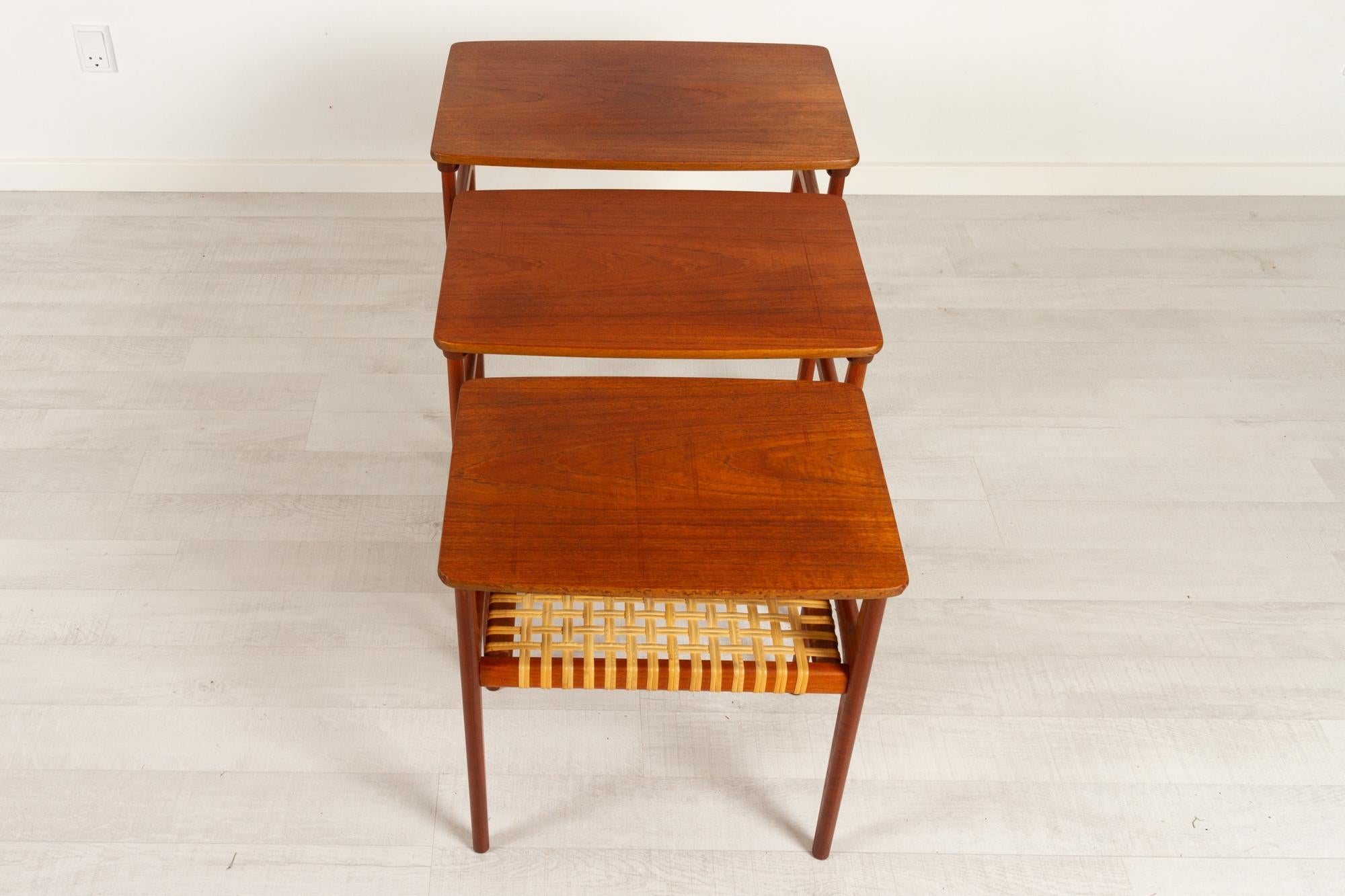 Vintage Danish Teak Nesting Tables by Erling Torvits for Heltborg Møbler 1950s For Sale 2