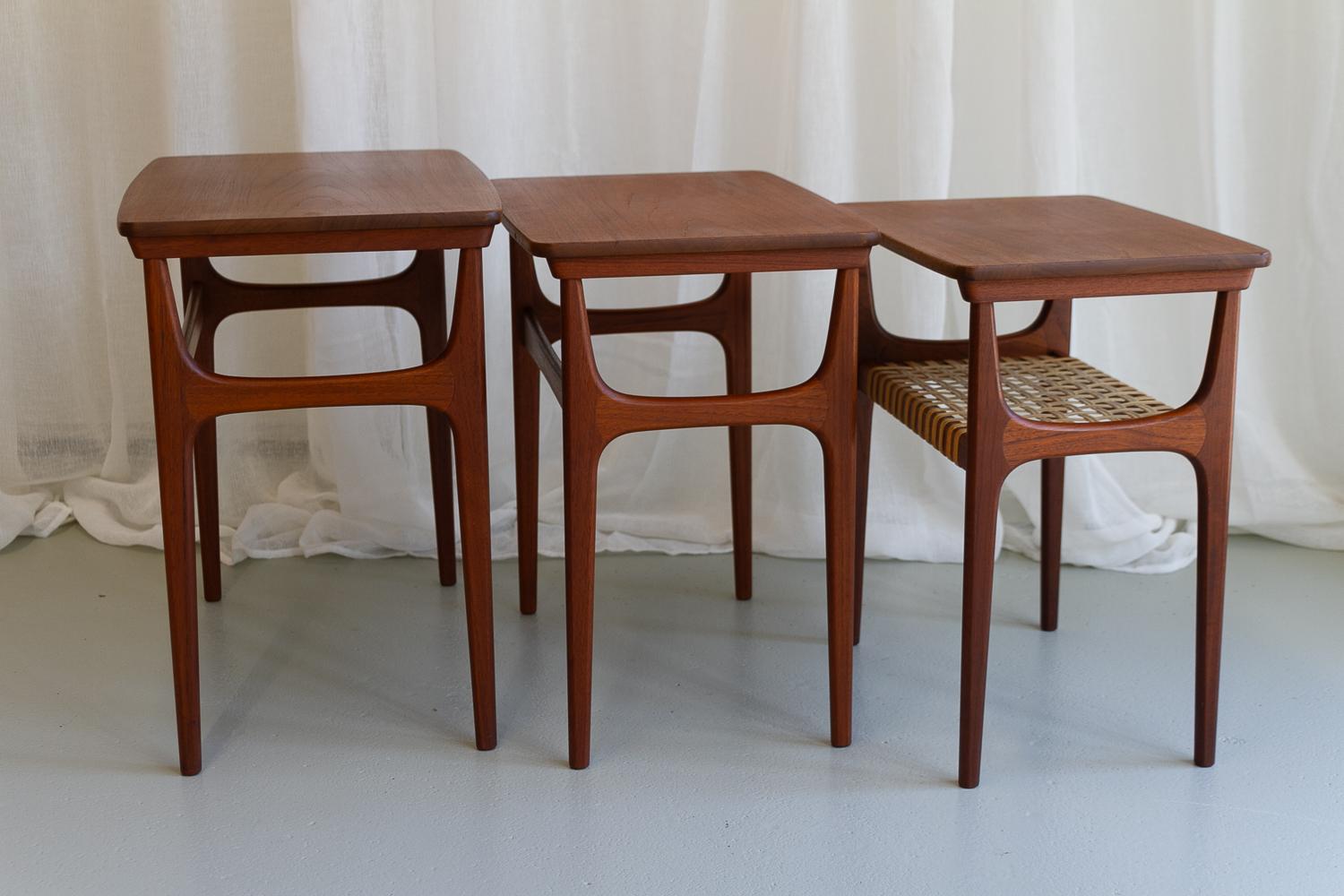 Scandinavian Modern Vintage Danish Teak Nesting Tables by Erling Torvits for Heltborg Møbler 1950s. For Sale