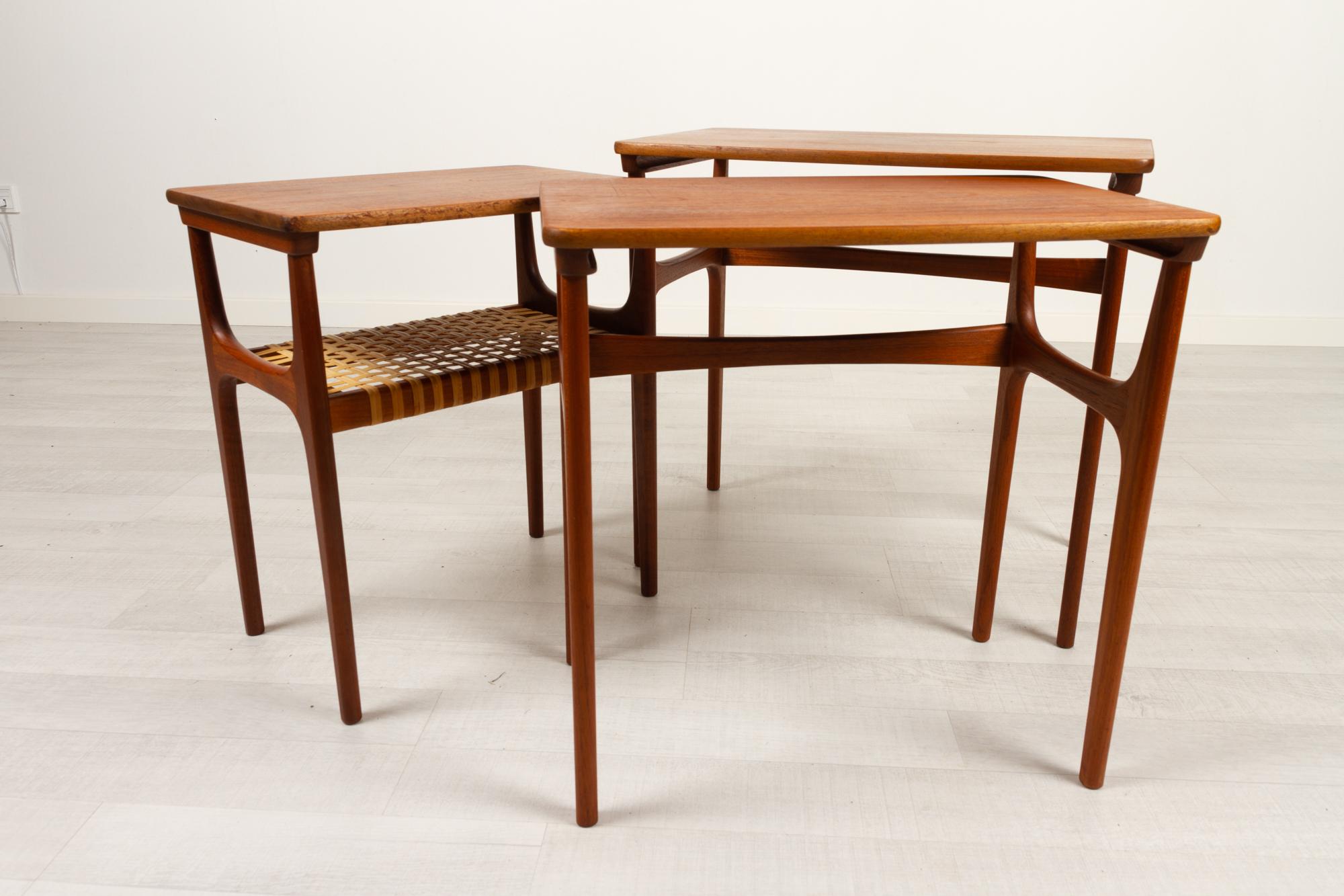 Vintage Danish Teak Nesting Tables by Erling Torvits for Heltborg Møbler 1950s In Good Condition For Sale In Asaa, DK