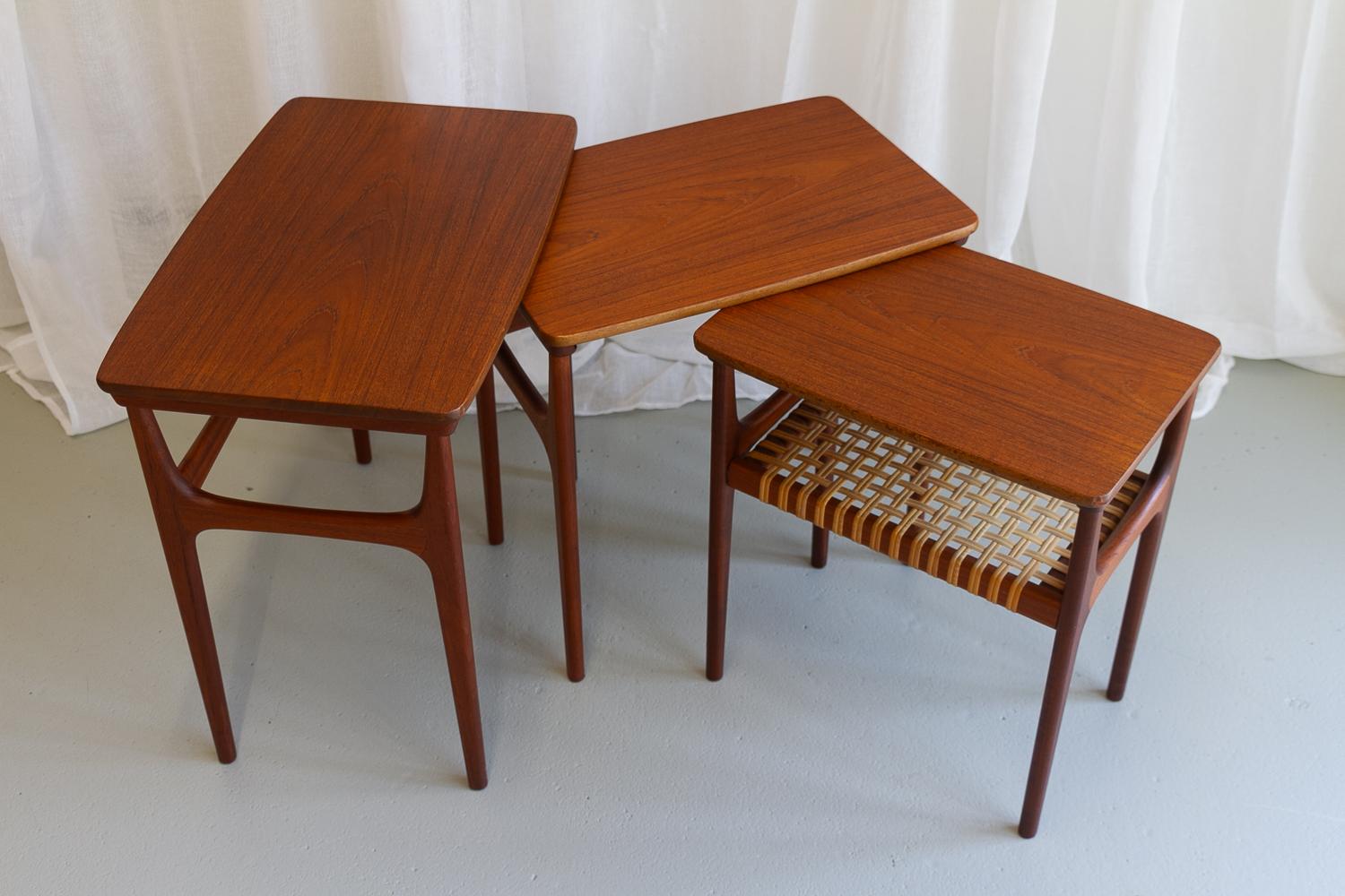 Vintage Danish Teak Nesting Tables by Erling Torvits for Heltborg Møbler 1950s. For Sale 2