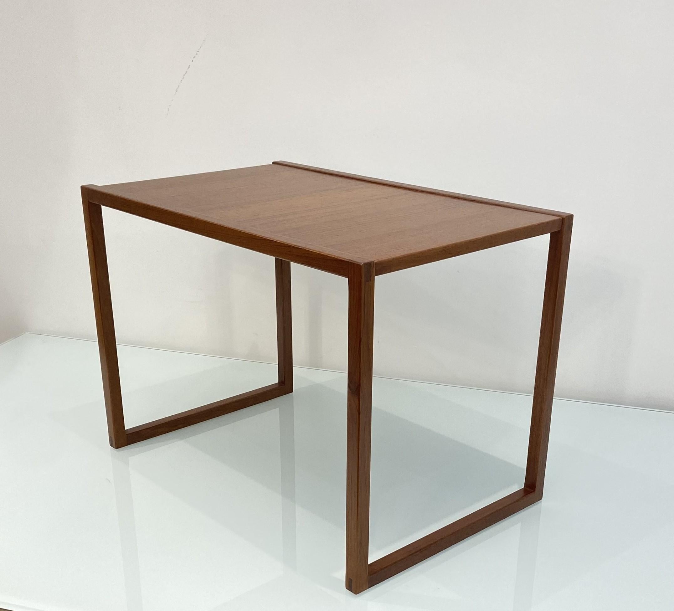 Mid-20th Century Vintage Danish Teak Nesting Tables By Kai Kristiansen For Vildbjerg Mobelfabrik For Sale