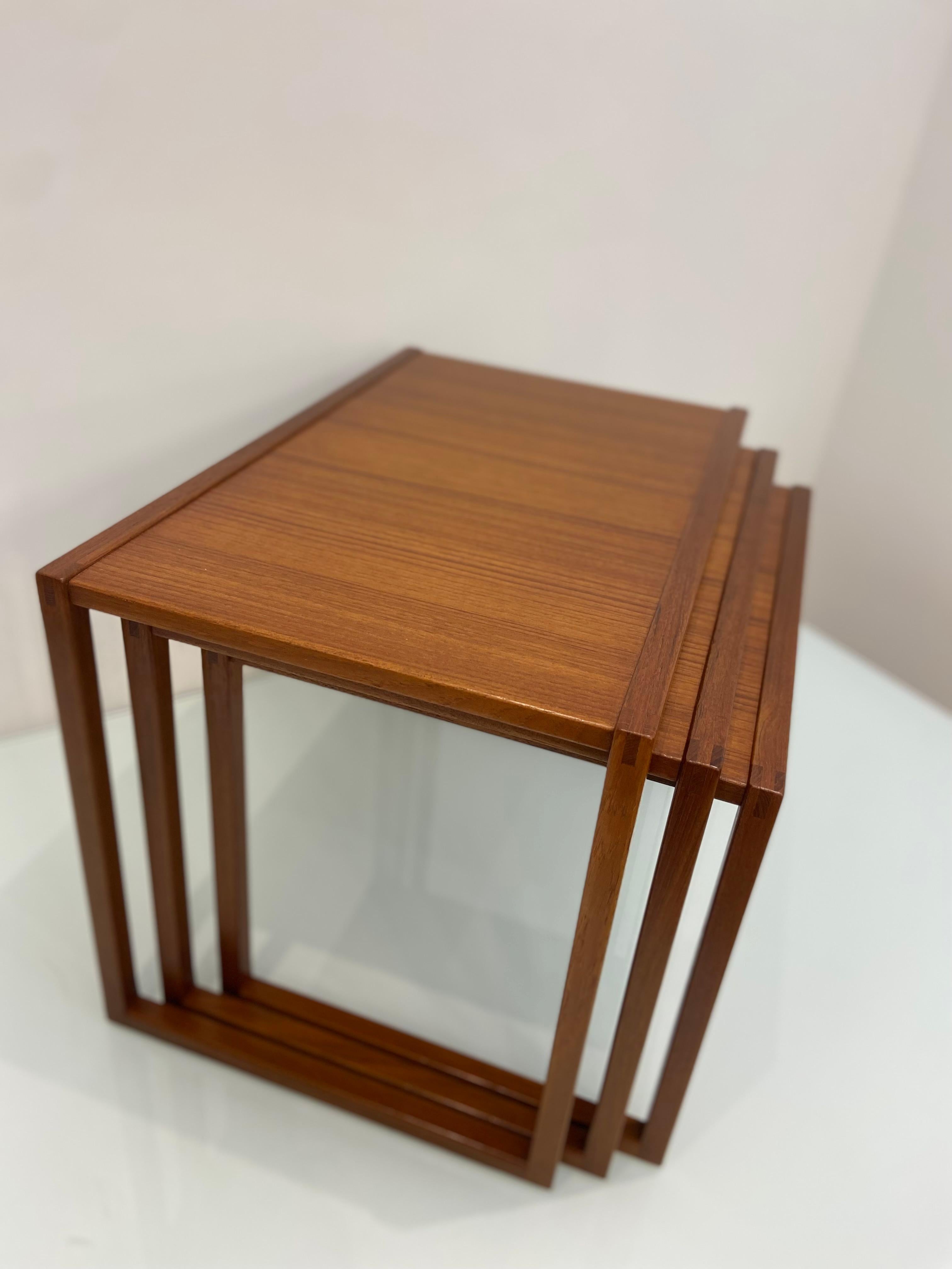 Vintage Danish Teak Nesting Tables By Kai Kristiansen For Vildbjerg Mobelfabrik For Sale 2